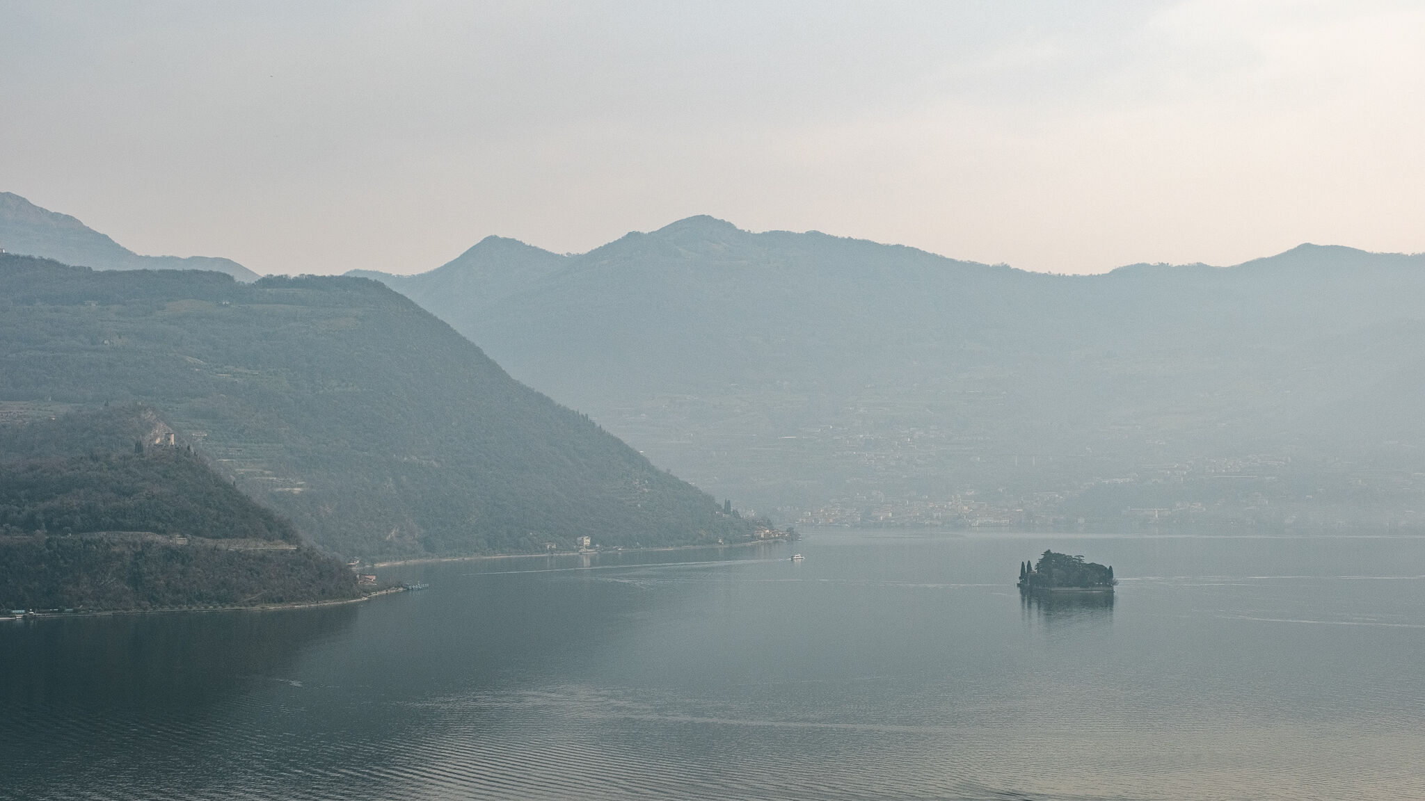 Italianway Tavernola Bergamasca La Terrazza sul Lago 