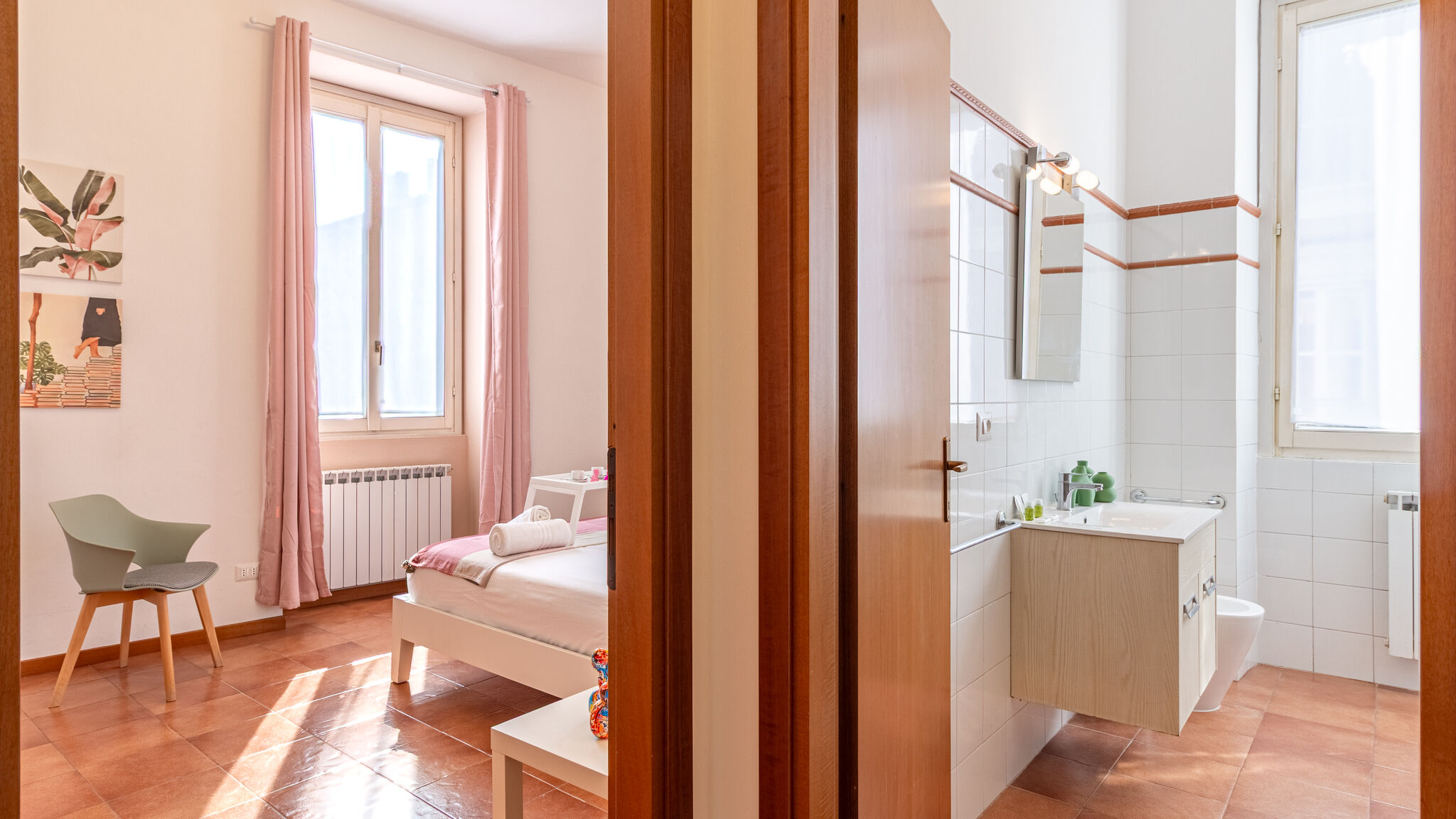 Italianway Monza La ringhiera fiorita - 102 by Houset