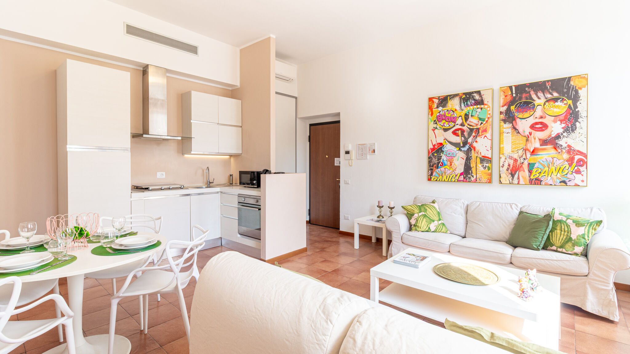 Italianway Monza La ringhiera fiorita - 102 by Houset