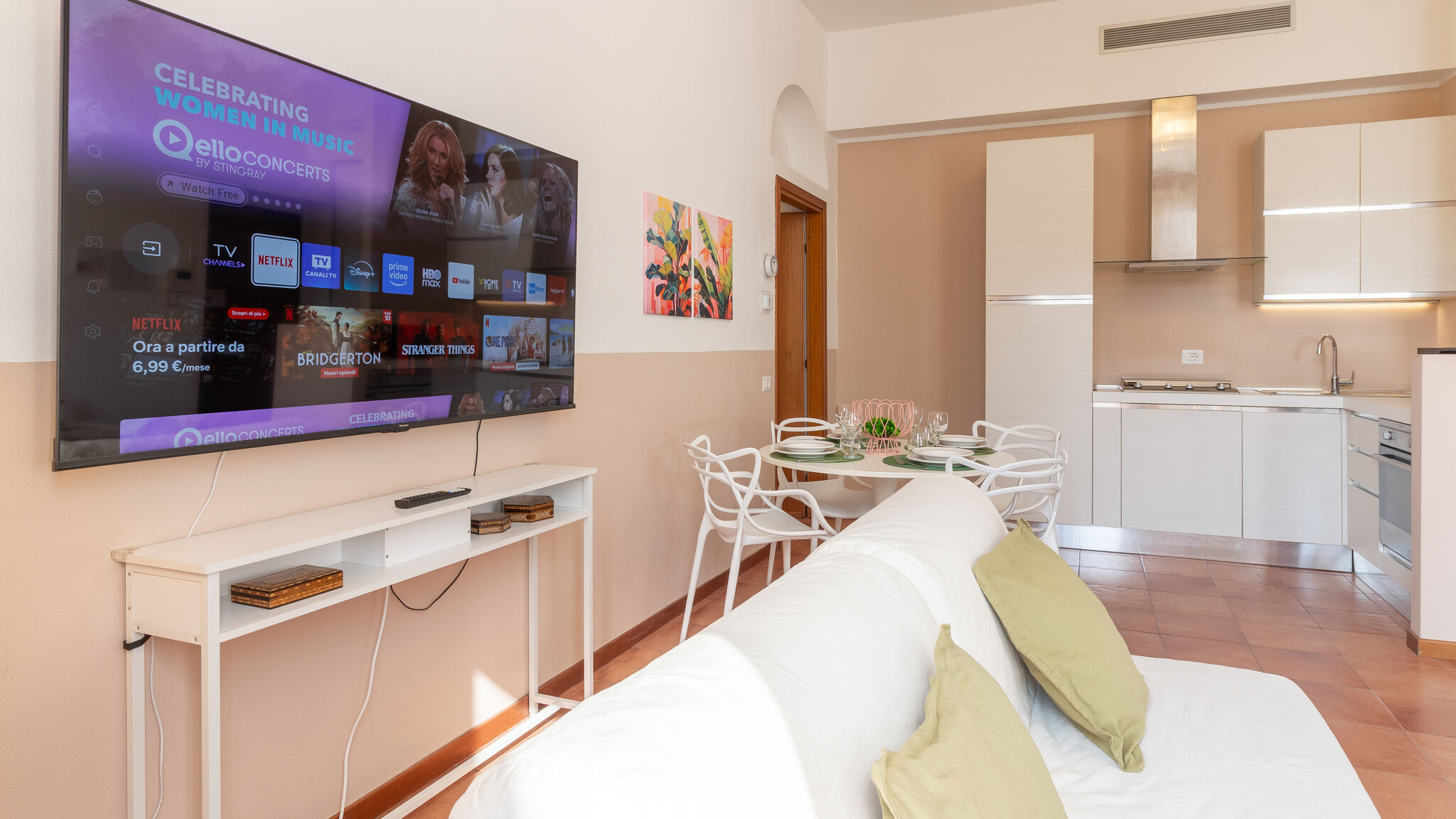 Italianway Monza La ringhiera fiorita - 102 by Houset