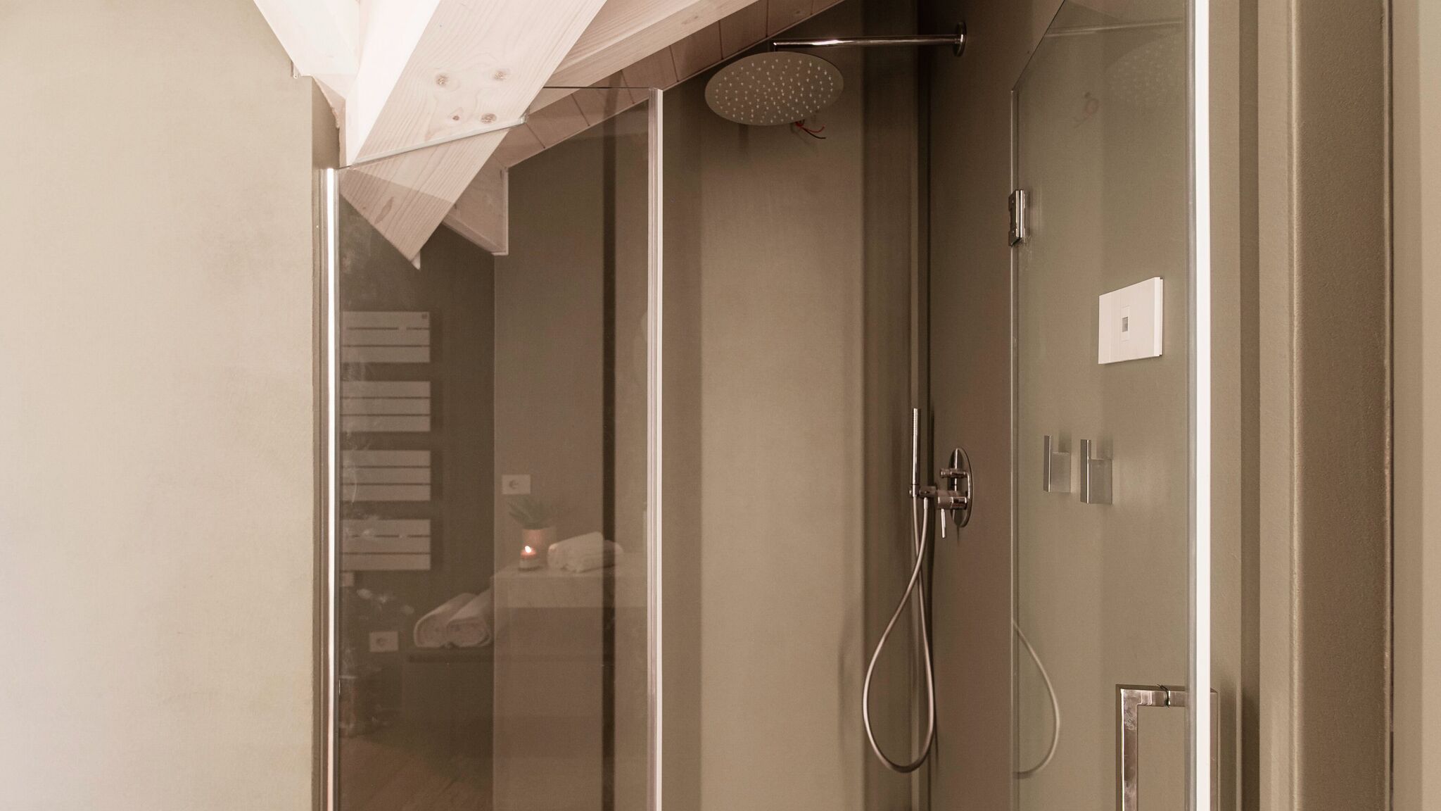 Italianway Brunate Villa Rouge by Elite Villas