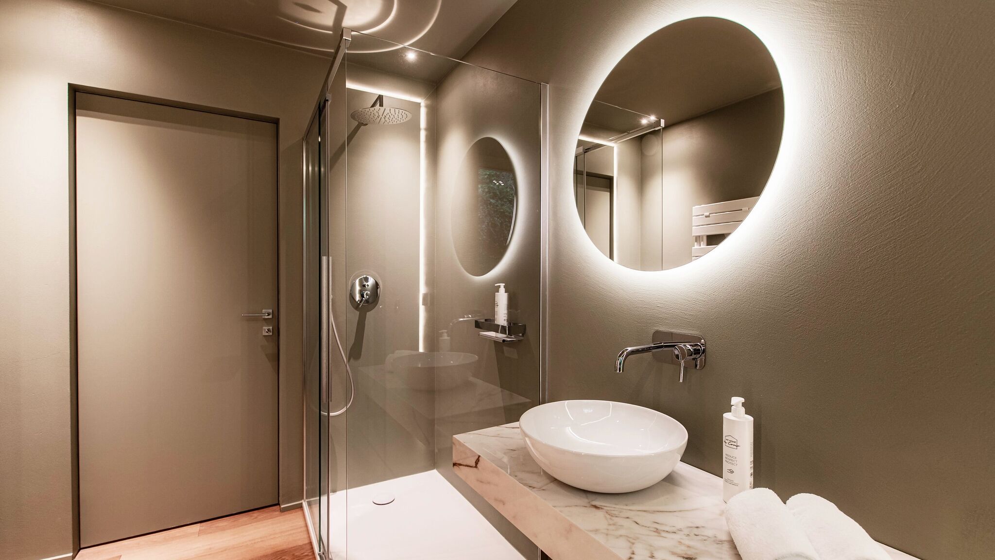 Italianway Brunate Villa Rouge by Elite Villas