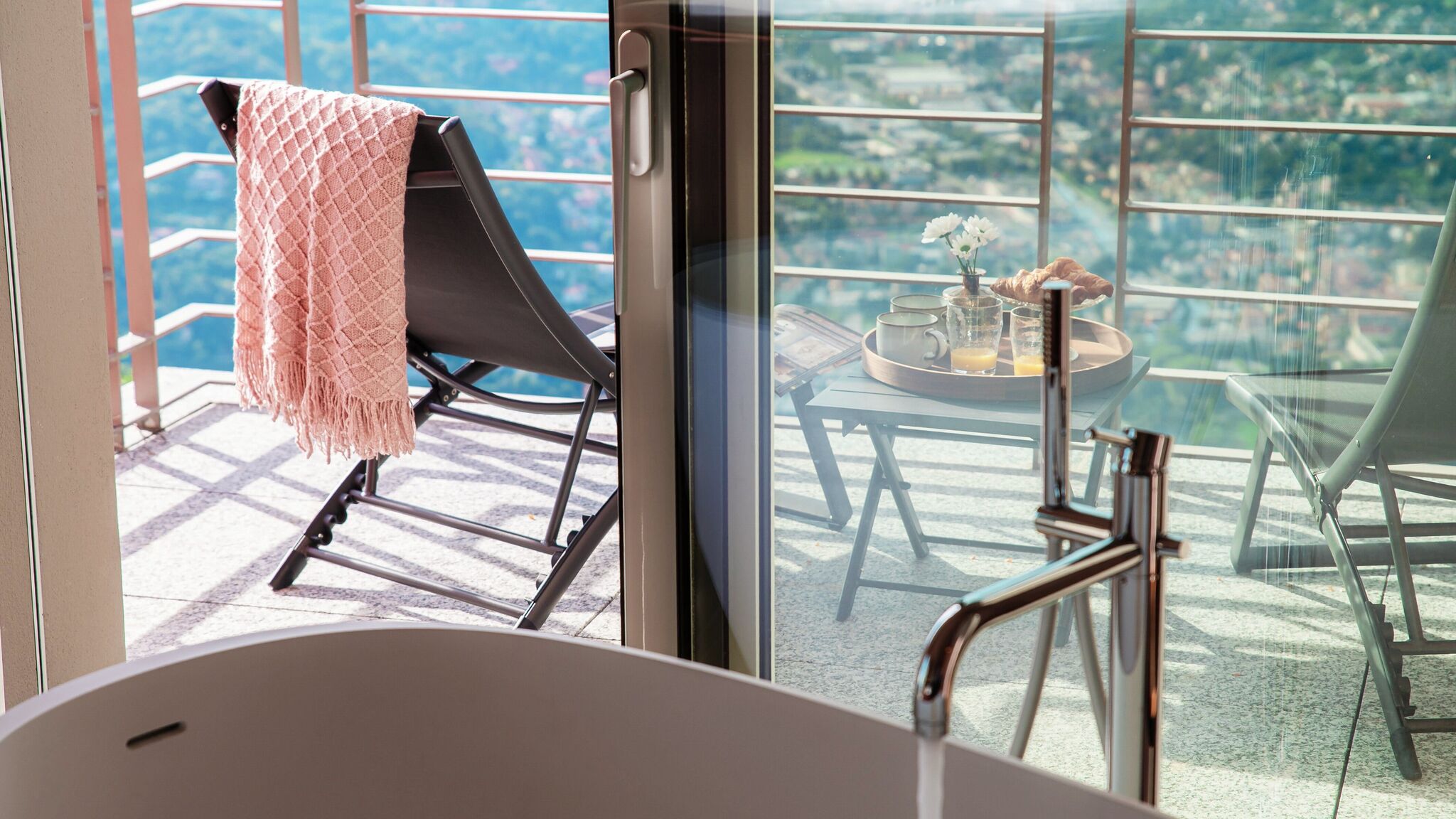 Italianway Brunate Villa Rouge by Elite Villas