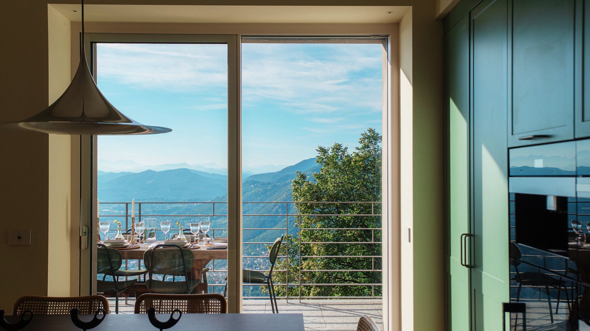 Italianway Brunate Villa Rouge by Elite Villas