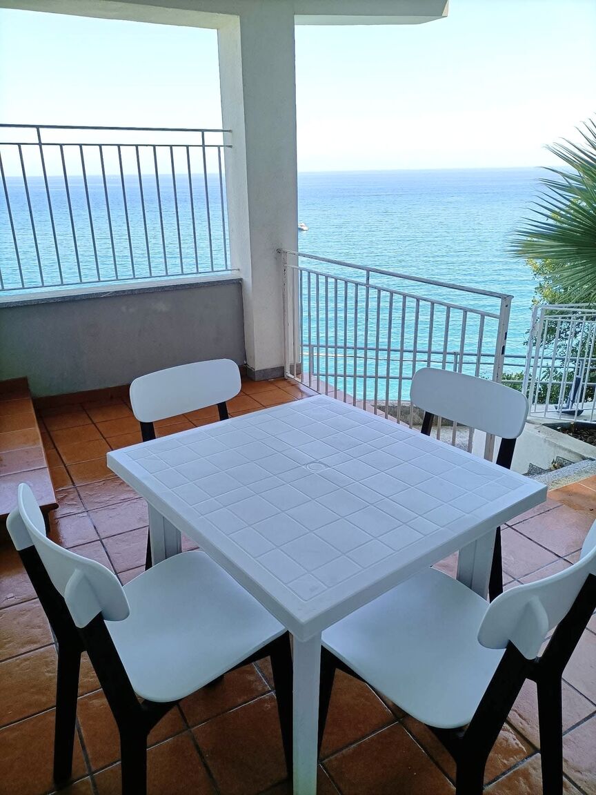 Italianway Andora Terrazza vista mare con posto auto privato