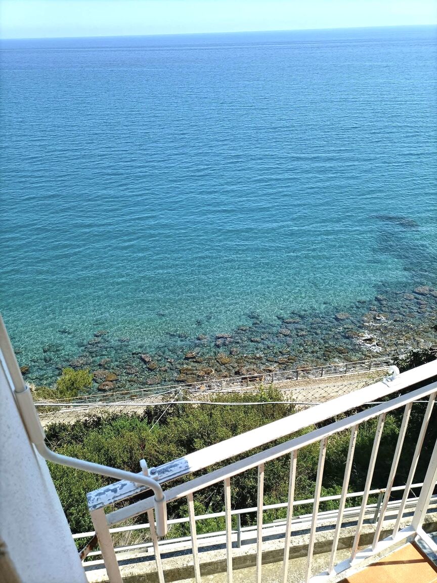 Italianway Andora Terrazza vista mare con posto auto privato