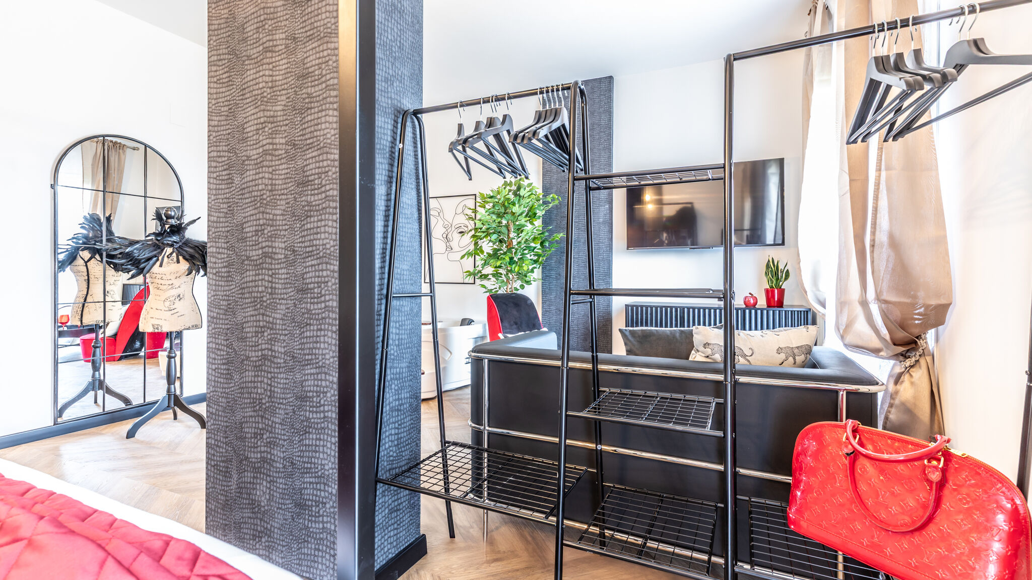 Italianway Perugia Luxury Suite - Tentazioni Nascoste