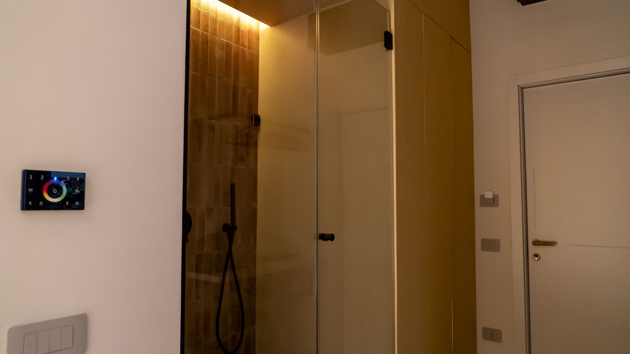 Italianway Napoli Via Chiaia 123 - Camera Oro