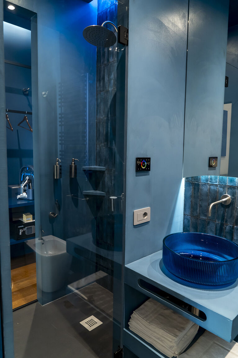 Italianway Napoli Via Chiaia 123 - Camera Oltremare