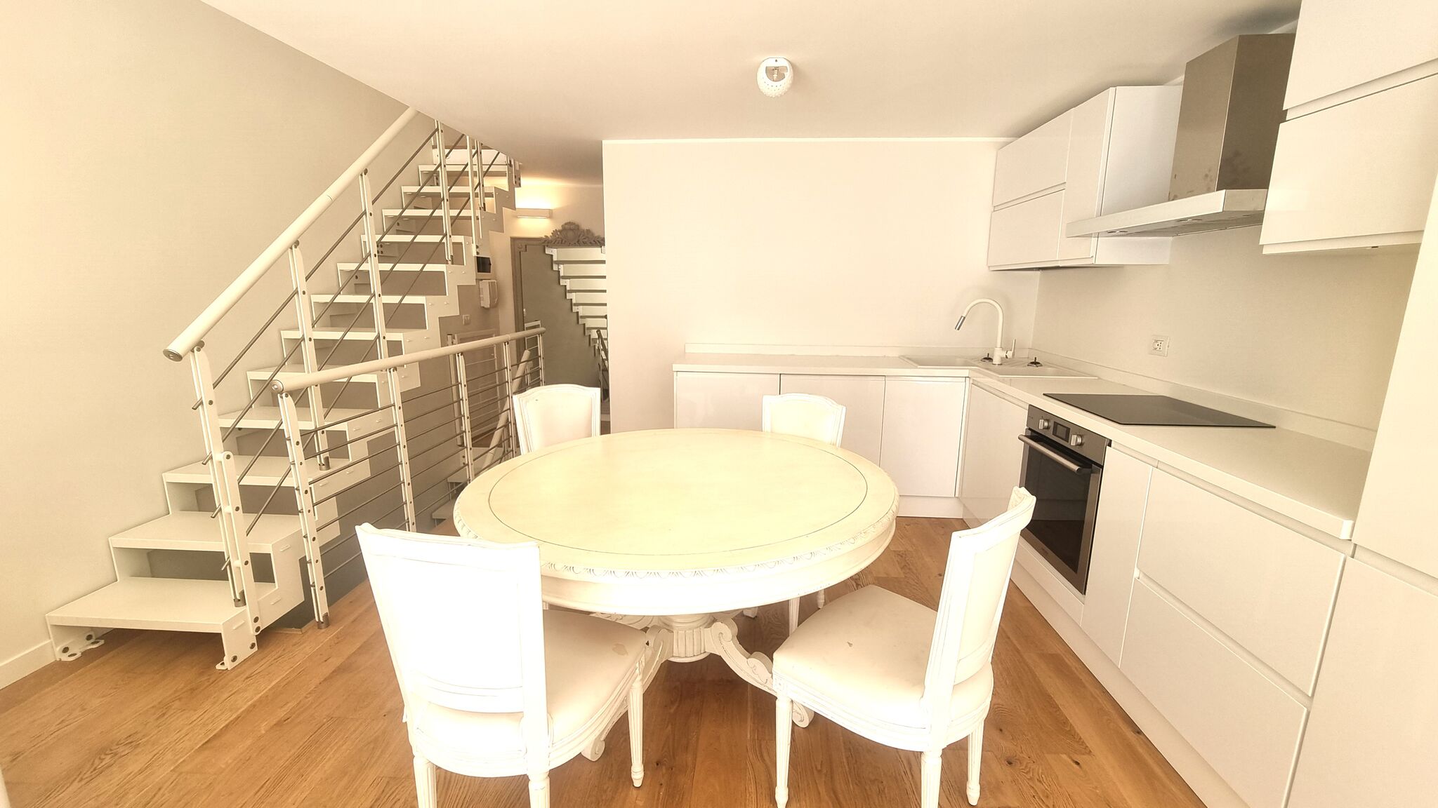 Italianway Milano Total White Loft Bocconi 