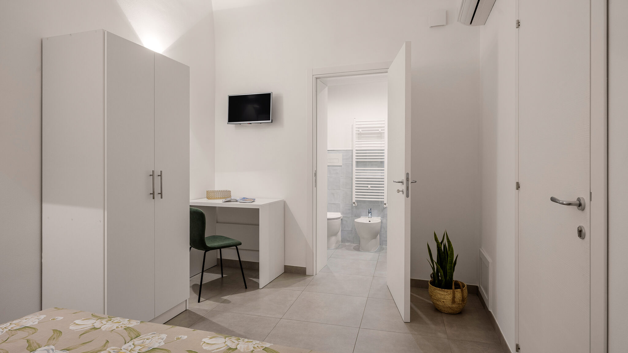 Italianway Terrasini Casa Azzurra Camera 3-4