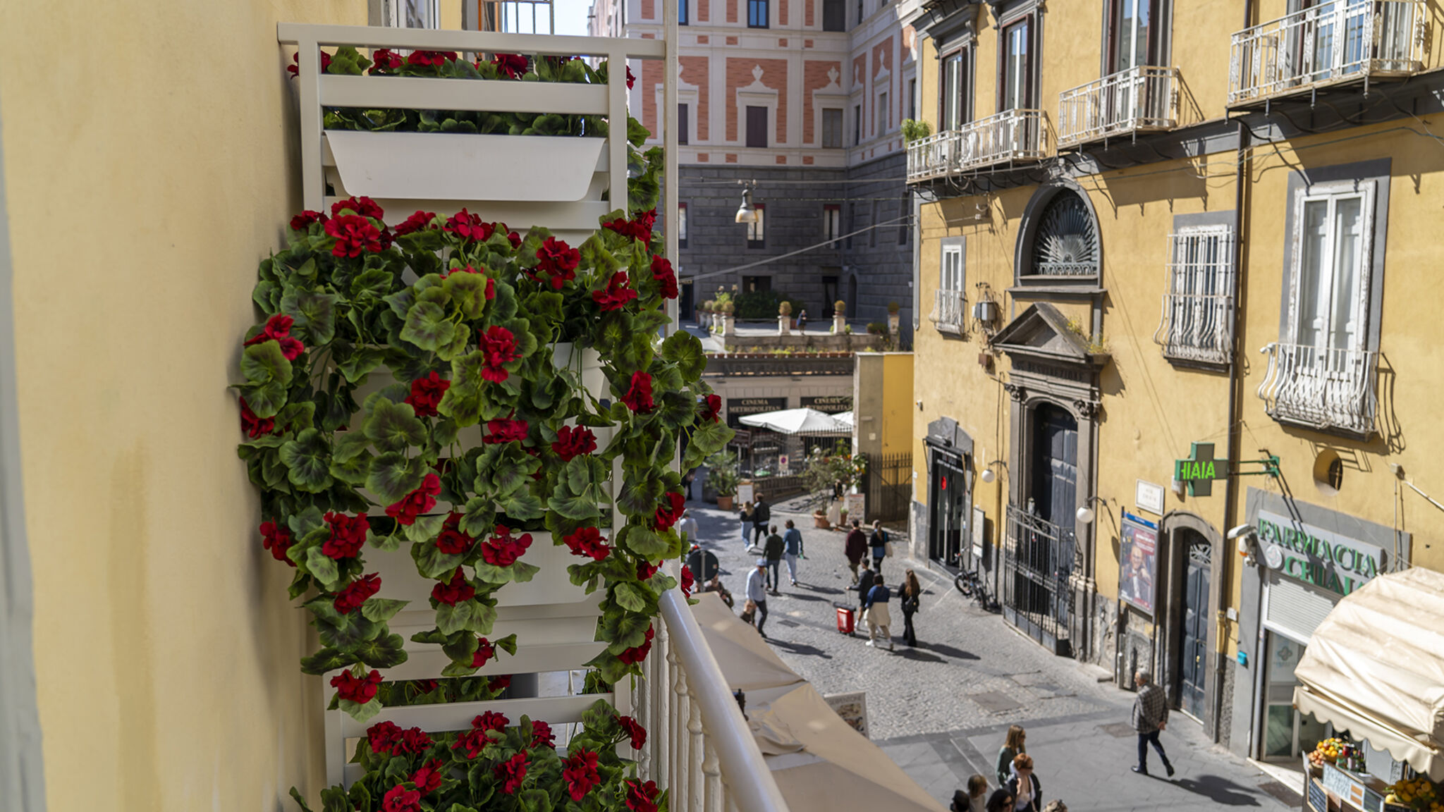 Italianway Napoli Via Chiaia 123 - Camera Pinea