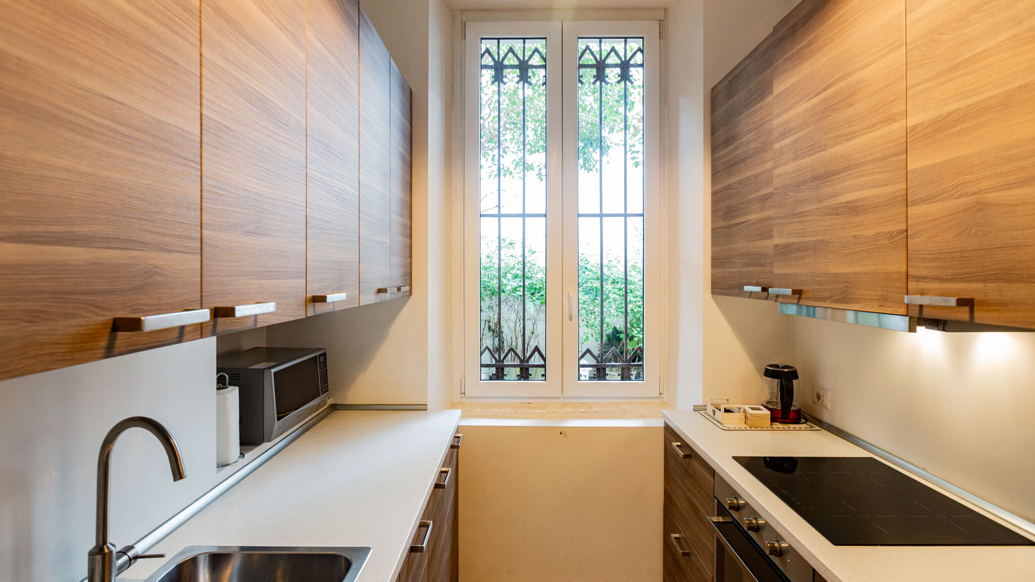 Italianway Milano Majella6 Nice and quiet home in Loreto by Hospity