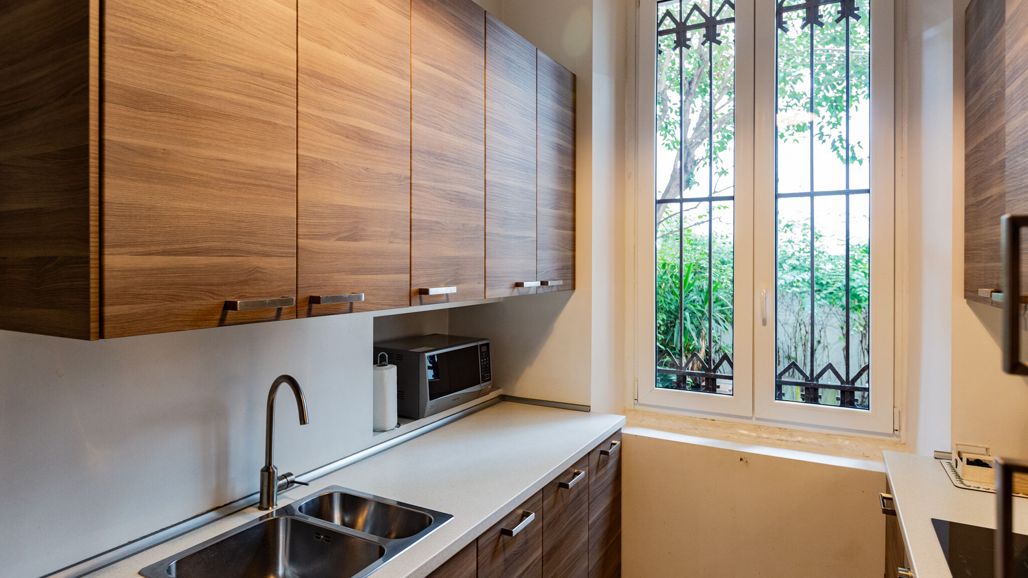 Italianway Milano Majella6 Nice and quiet home in Loreto by Hospity