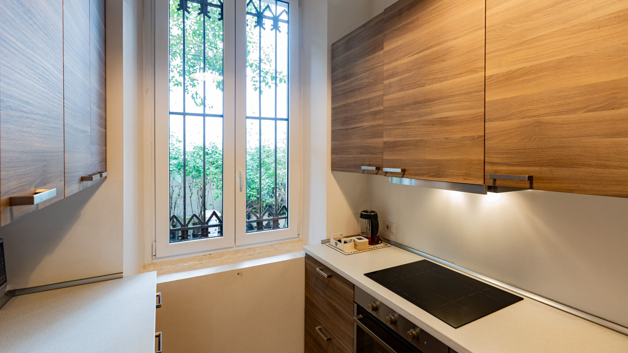 Italianway Milano Majella6 Nice and quiet home in Loreto by Hospity