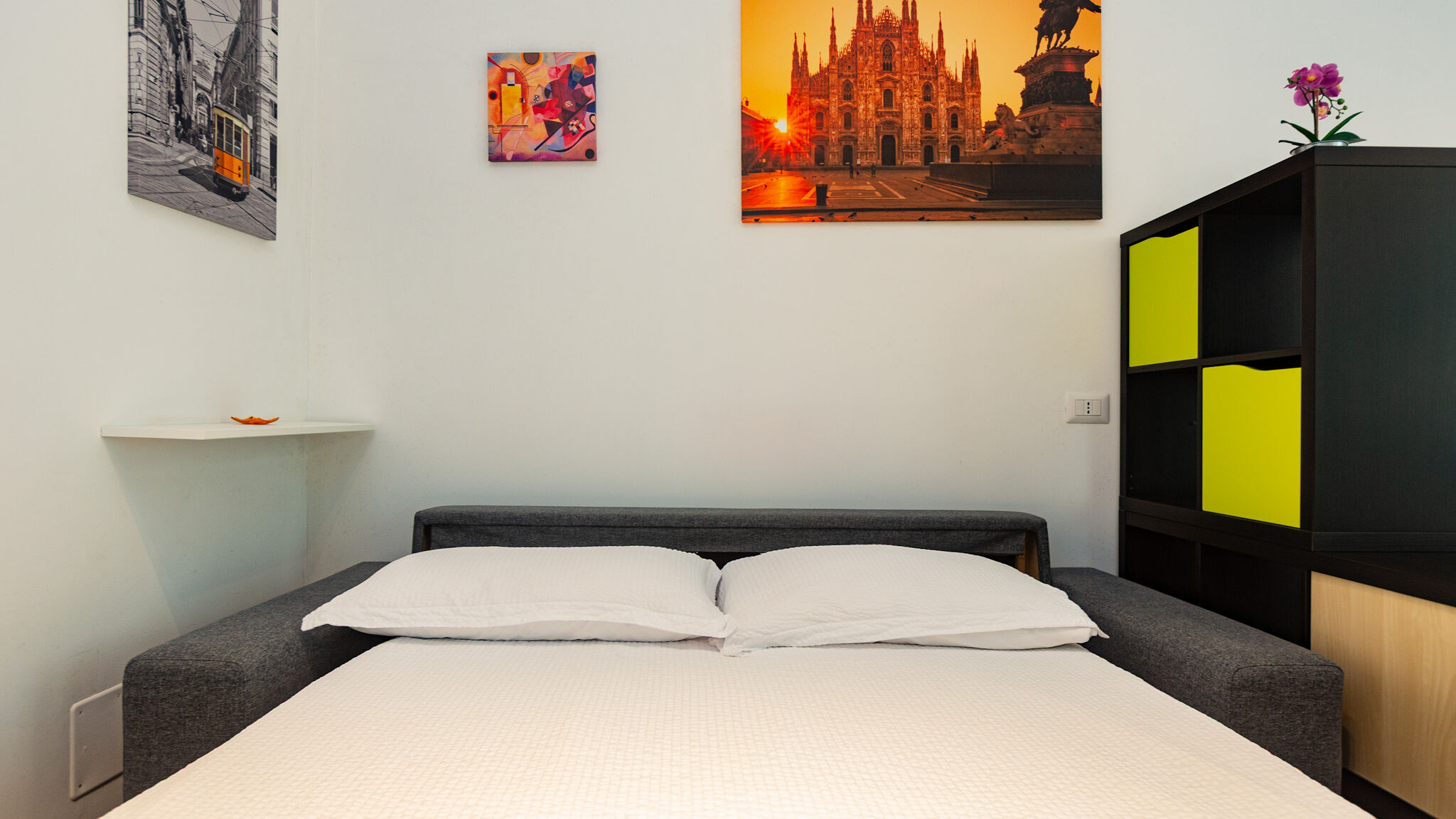 Italianway Milano Majella6 Nice and quiet home in Loreto by Hospity