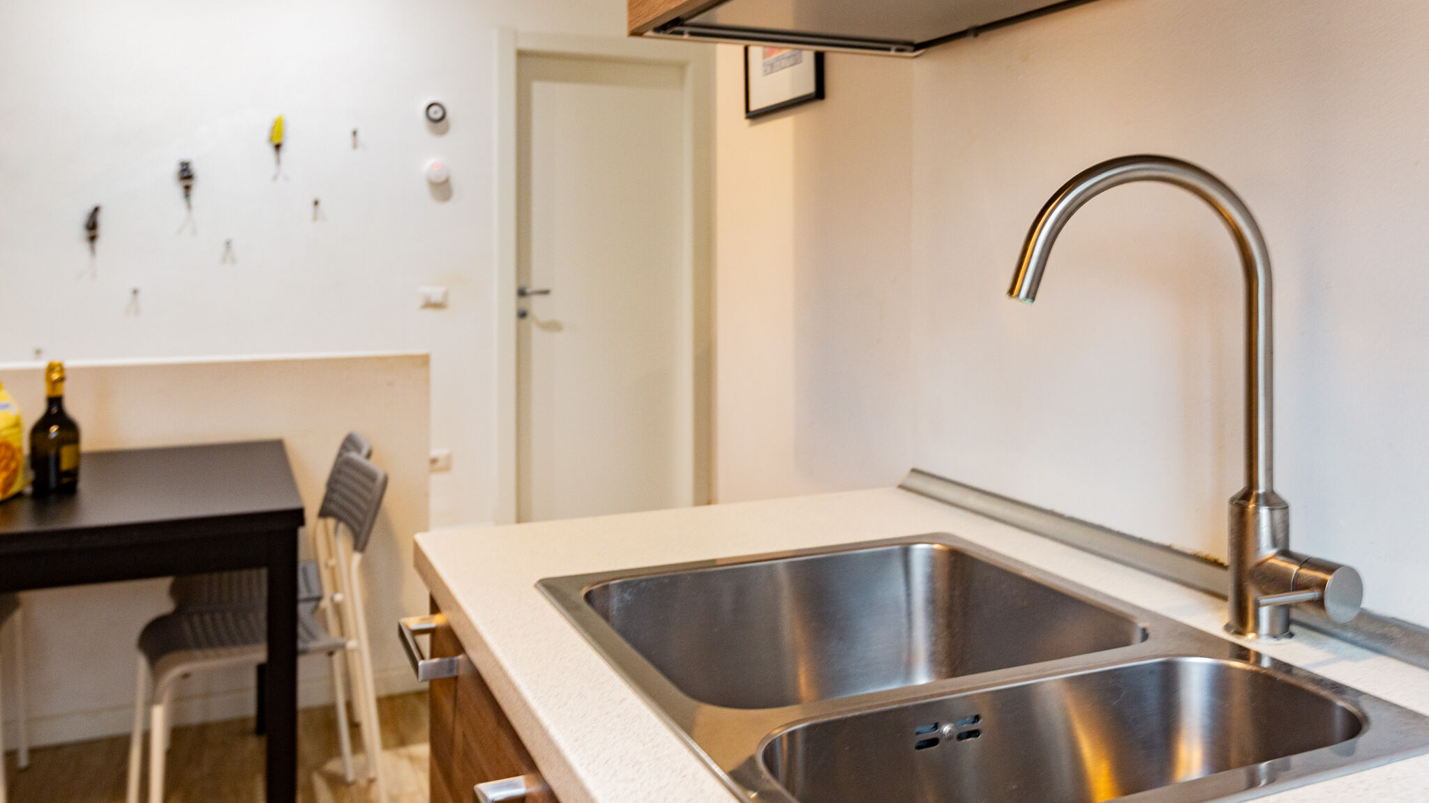 Italianway Milano Majella6 Nice and quiet home in Loreto by Hospity