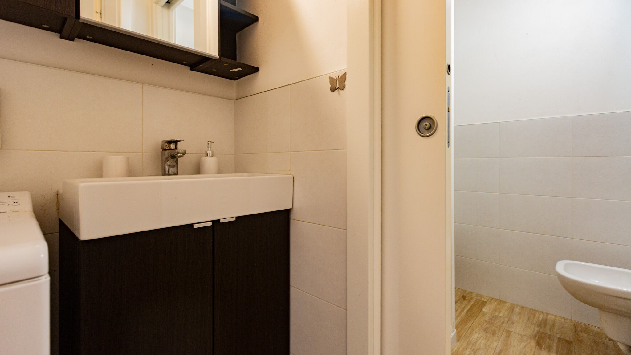 Italianway Milano Majella6 Nice and quiet home in Loreto by Hospity