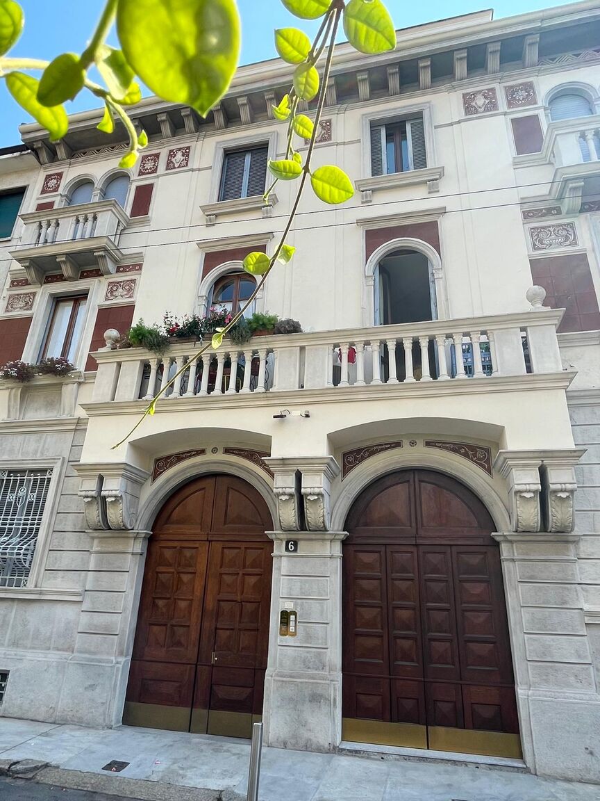 Italianway Milano Majella6 Nice and quiet home in Loreto by Hospity