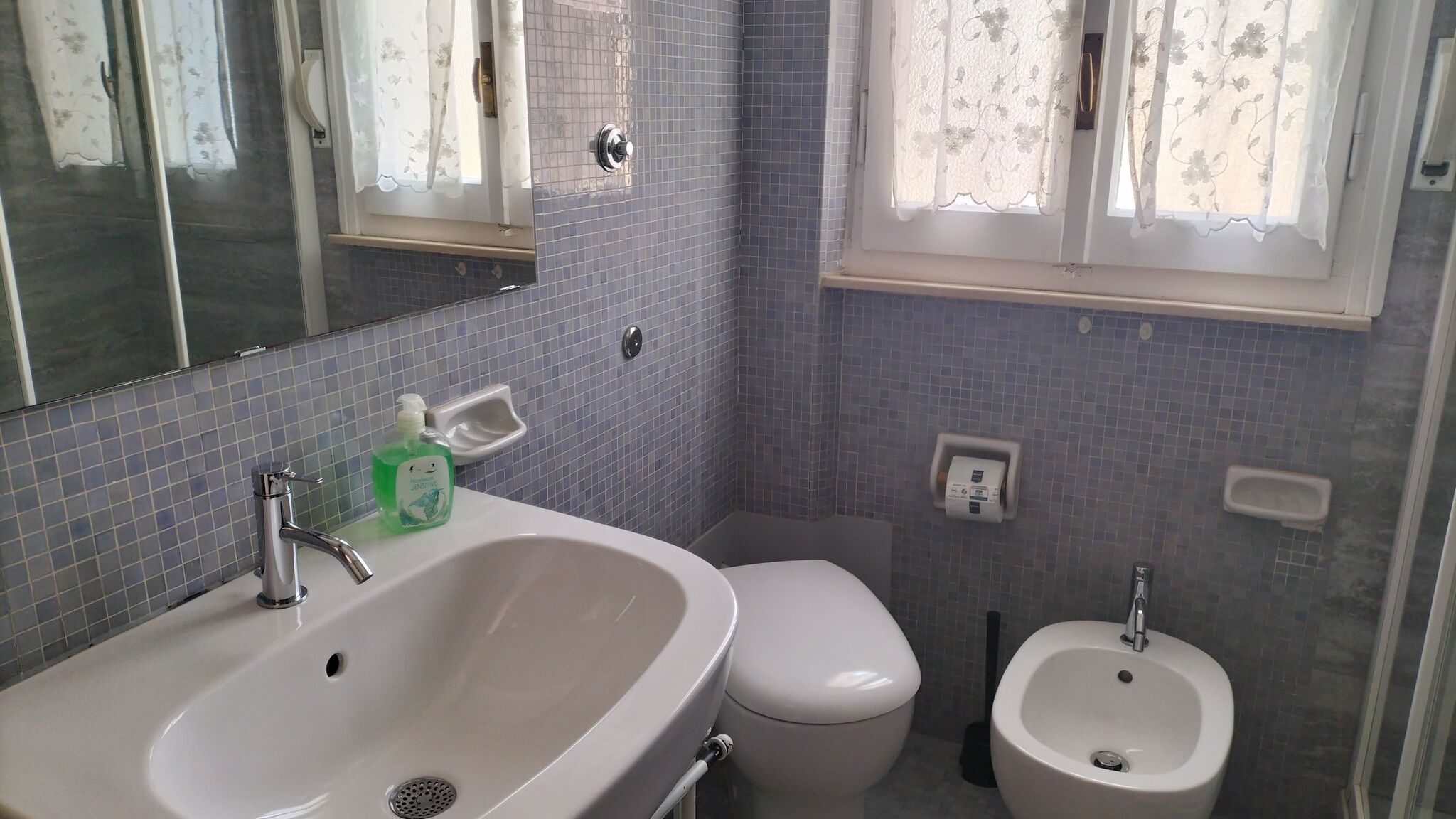 Italianway Monterosso al Mare  Bea's Apartment - the window to the sea with A/C