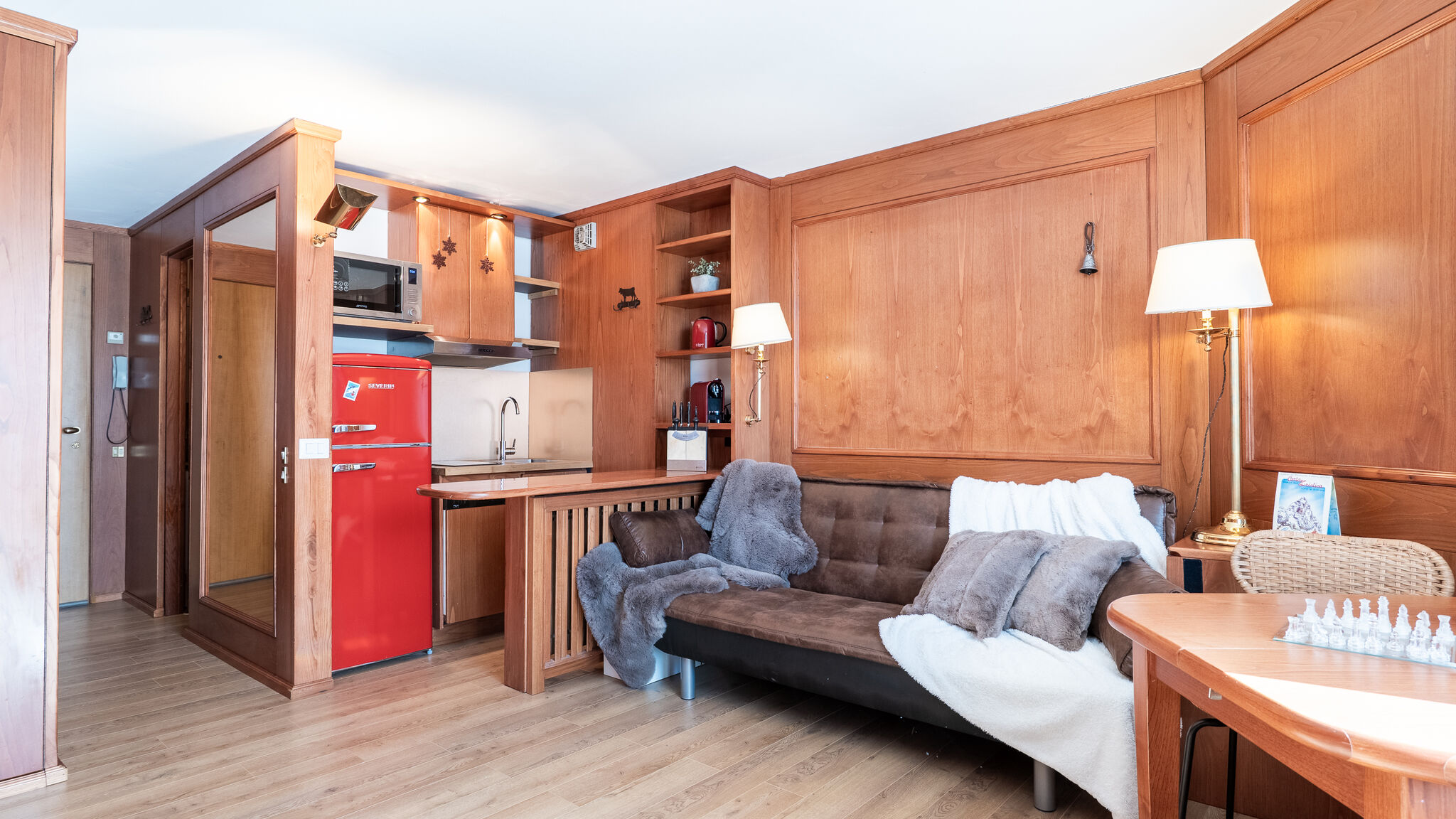 Italianway Valtournenche Casa Lobita – Panoramic Balcony Walk to Gondola