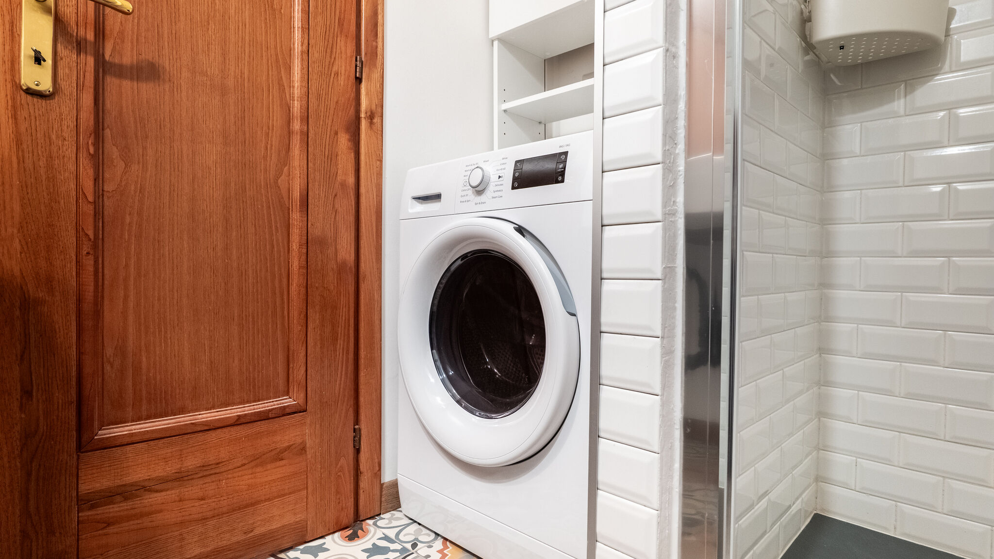 Italianway Valtournenche Casa Lobita – Panoramic Balcony Walk to Gondola