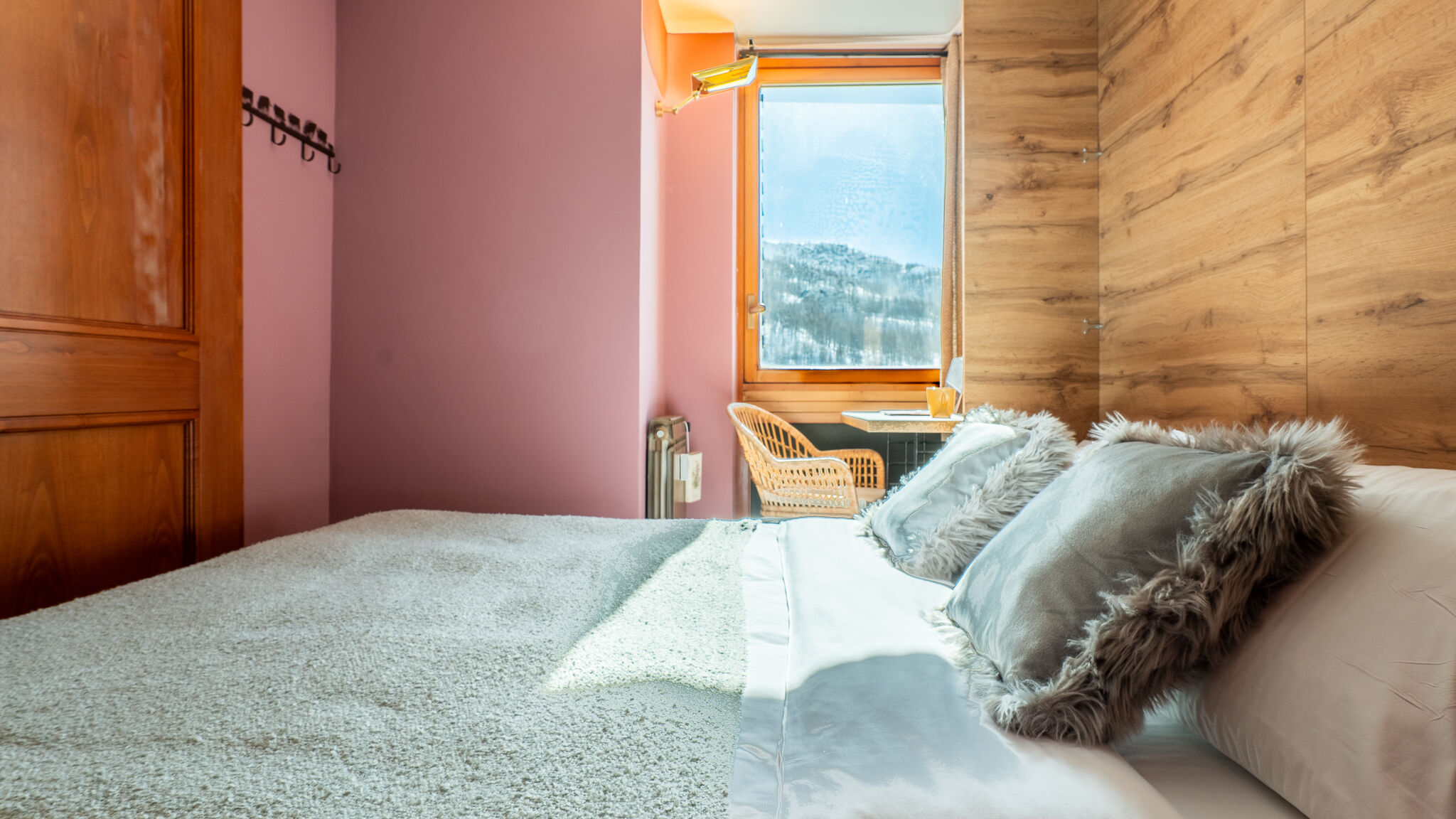 Italianway Valtournenche Casa Lobita – Panoramic Balcony Walk to Gondola