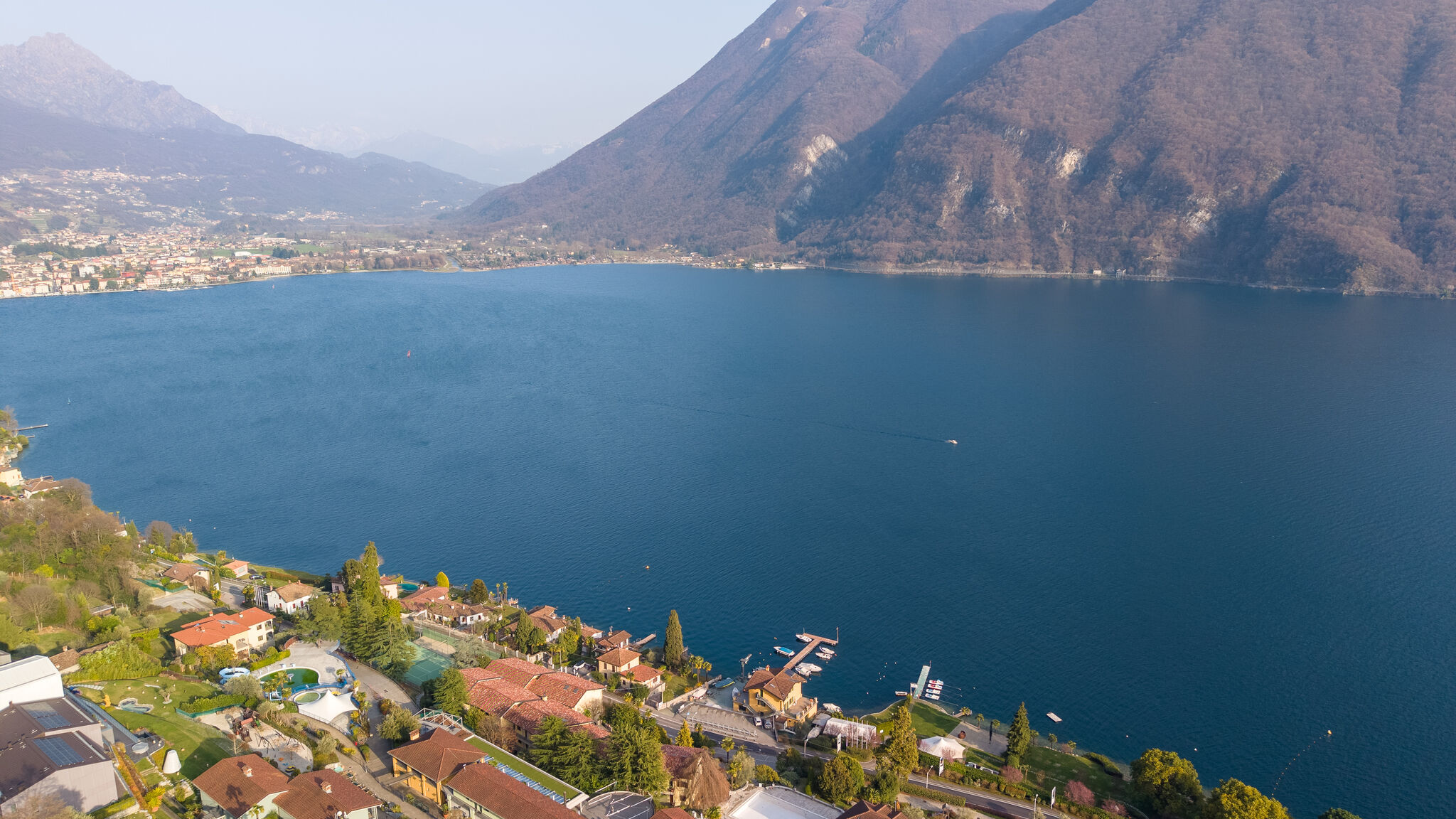Italianway Porlezza Miravalle - Lago di Lugano con Spiaggia Privata