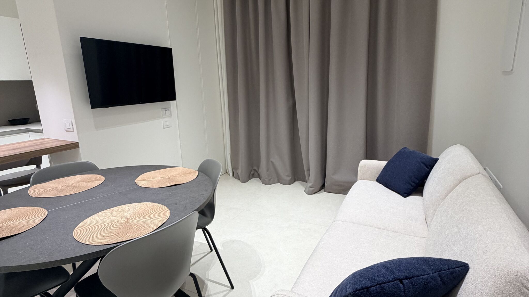 Italianway Monopoli Solymar Mare by Monholiday