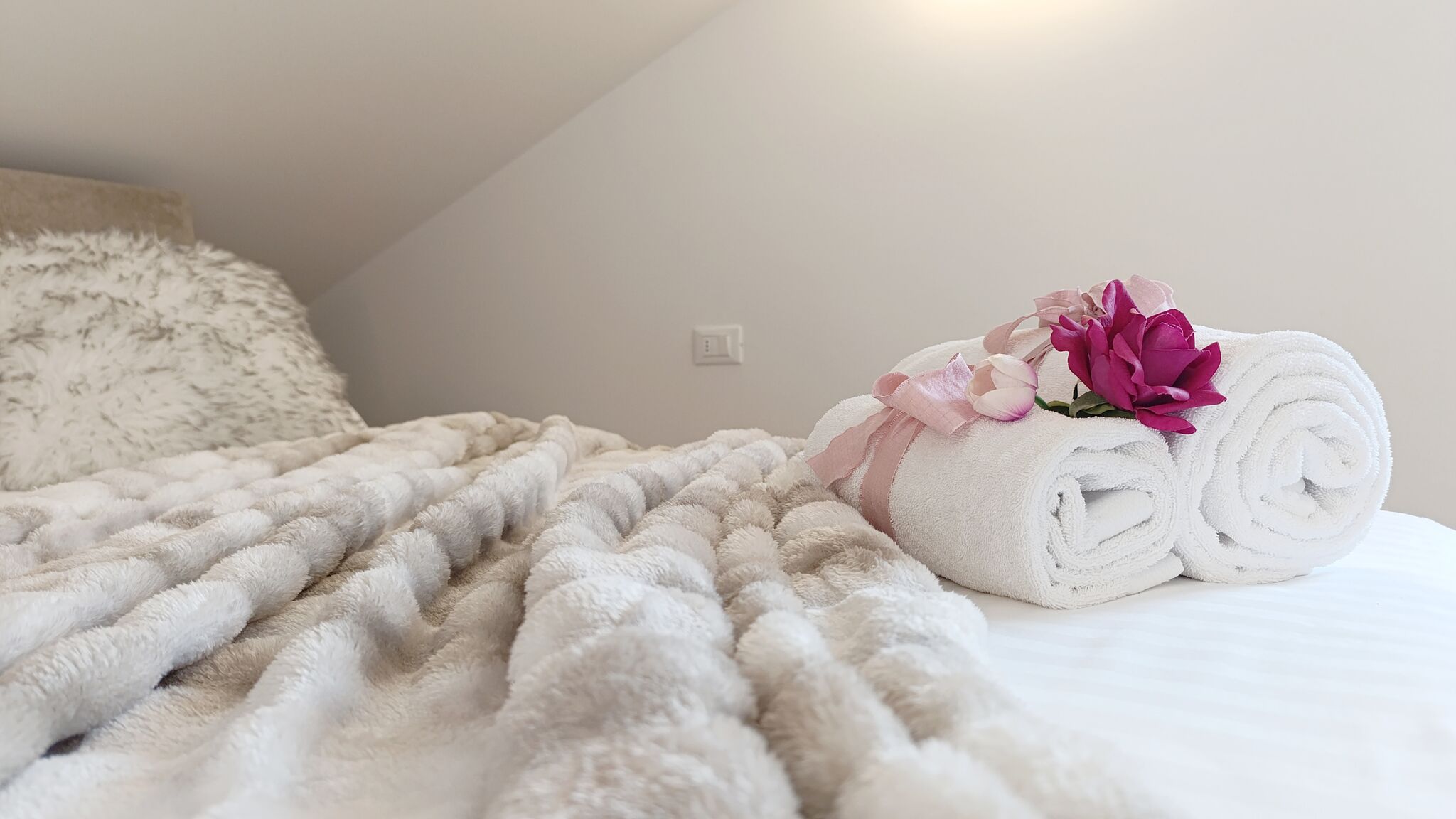 Italianway Chioggia Imperial Golden Suite by Ca-Sa Check