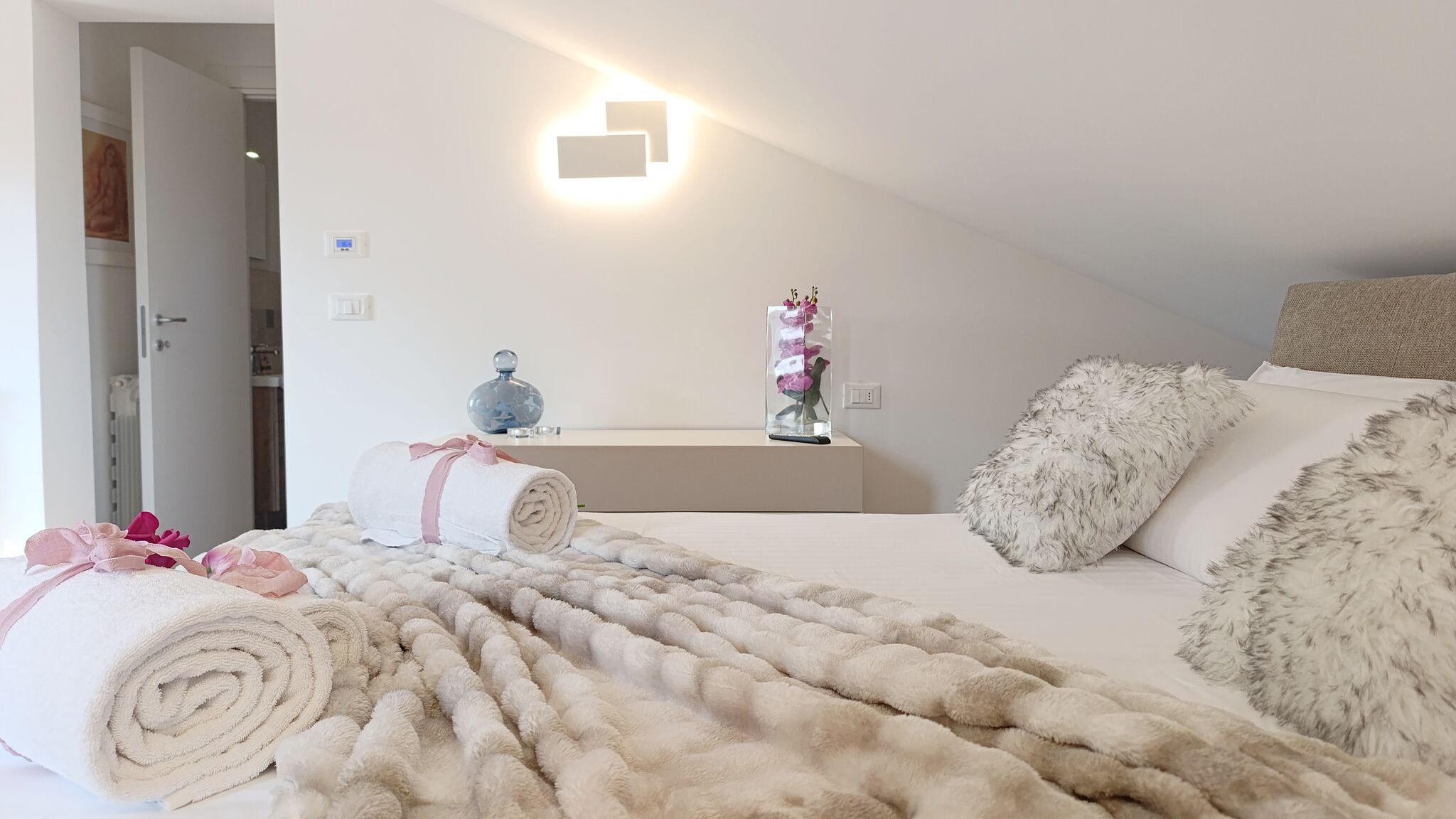 Italianway Chioggia Imperial Golden Suite by Ca-Sa Check