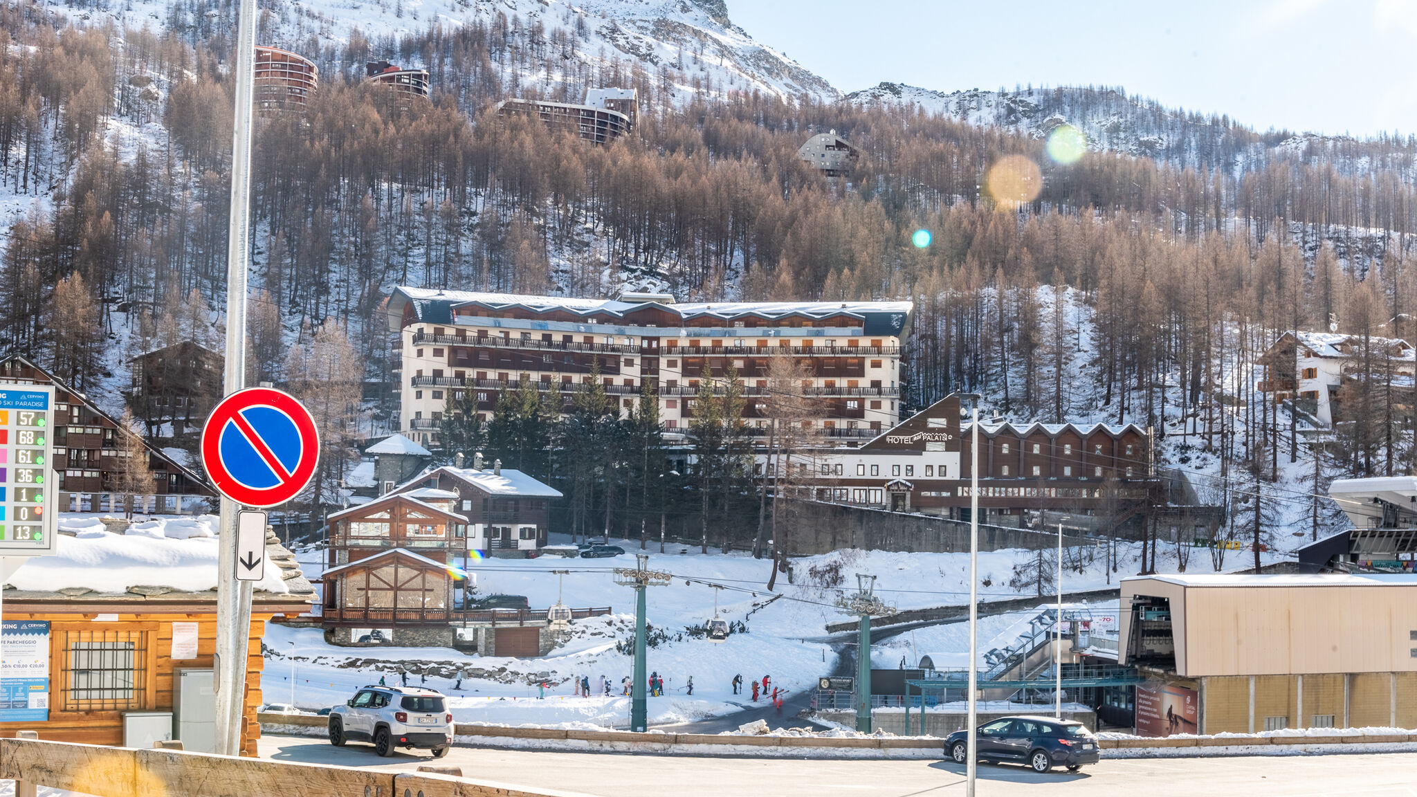 Italianway Valtournenche The Ski Lovers | Ski-in/Ski-out fronte Funivie