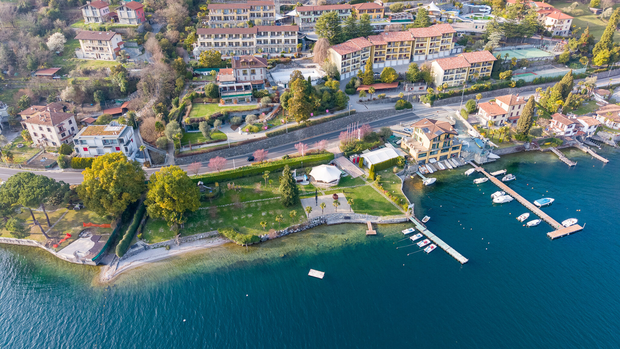 Italianway Porlezza Miravalle - Lago di Lugano con Spiaggia Privata