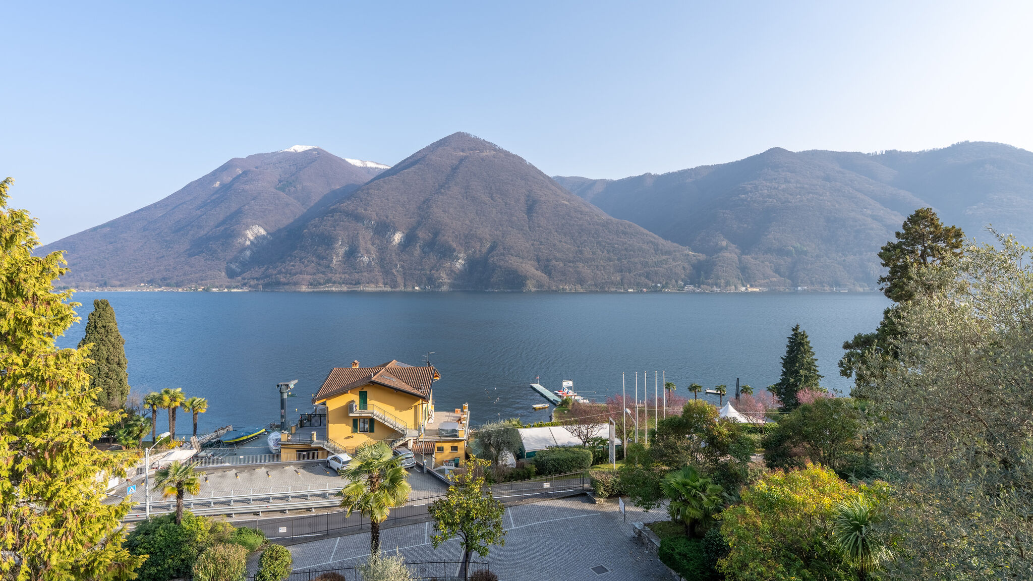 Italianway Porlezza Miravalle - Lago di Lugano con Spiaggia Privata