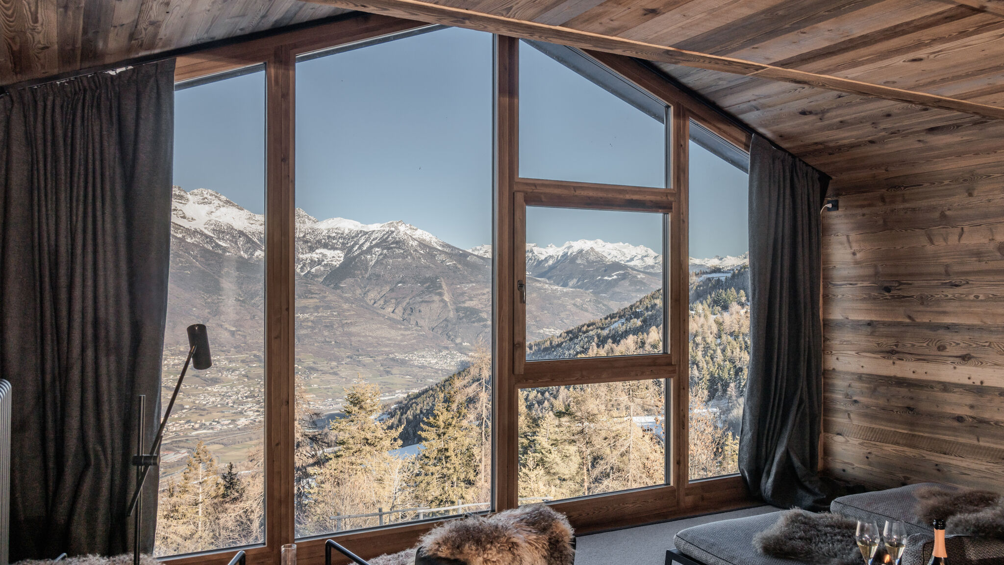 Italianway Gressan Chalet Les Fleurs - Scenic Alpine Retreat 