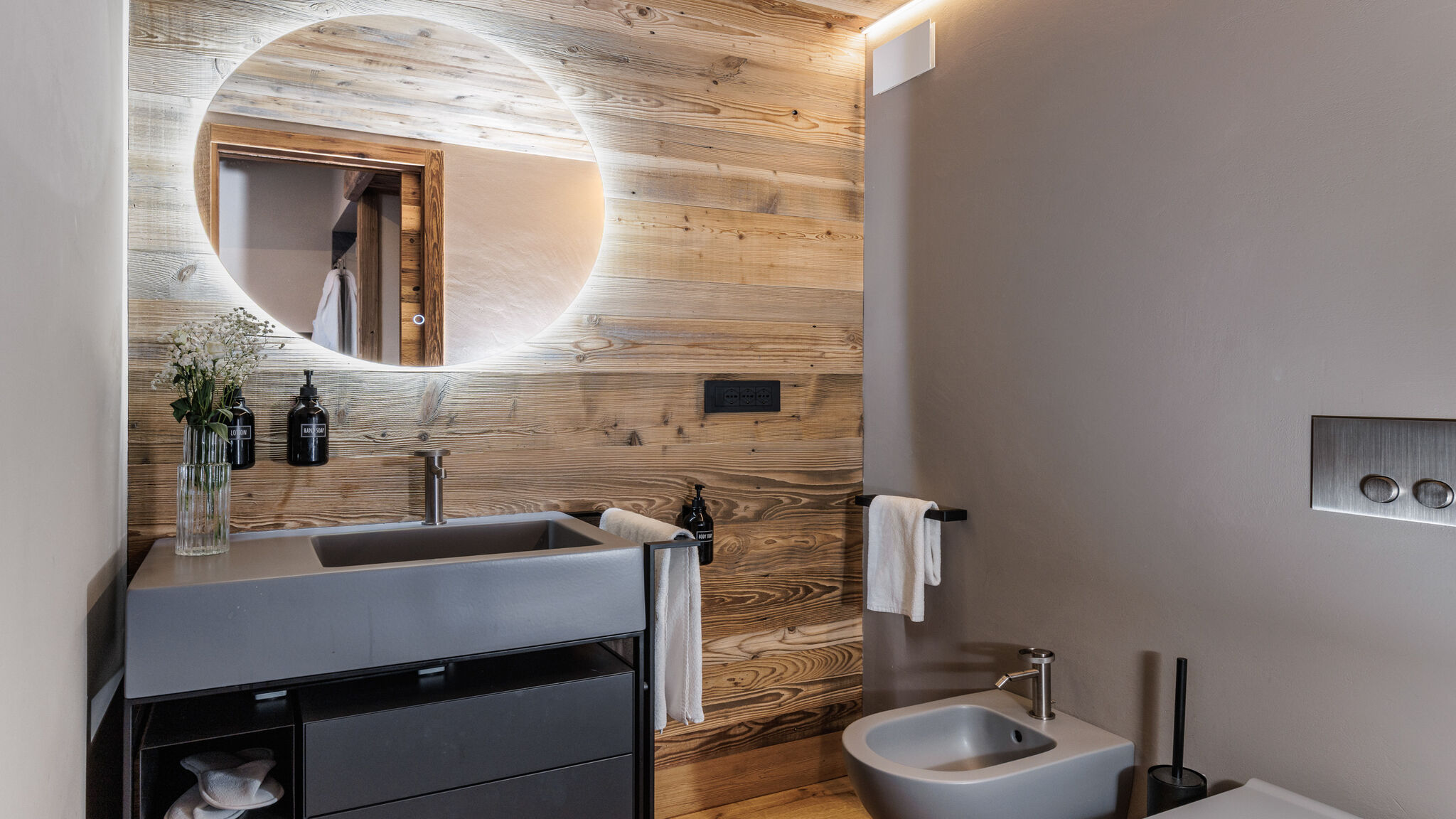 Italianway Gressan Chalet Les Fleurs - Scenic Alpine Retreat 