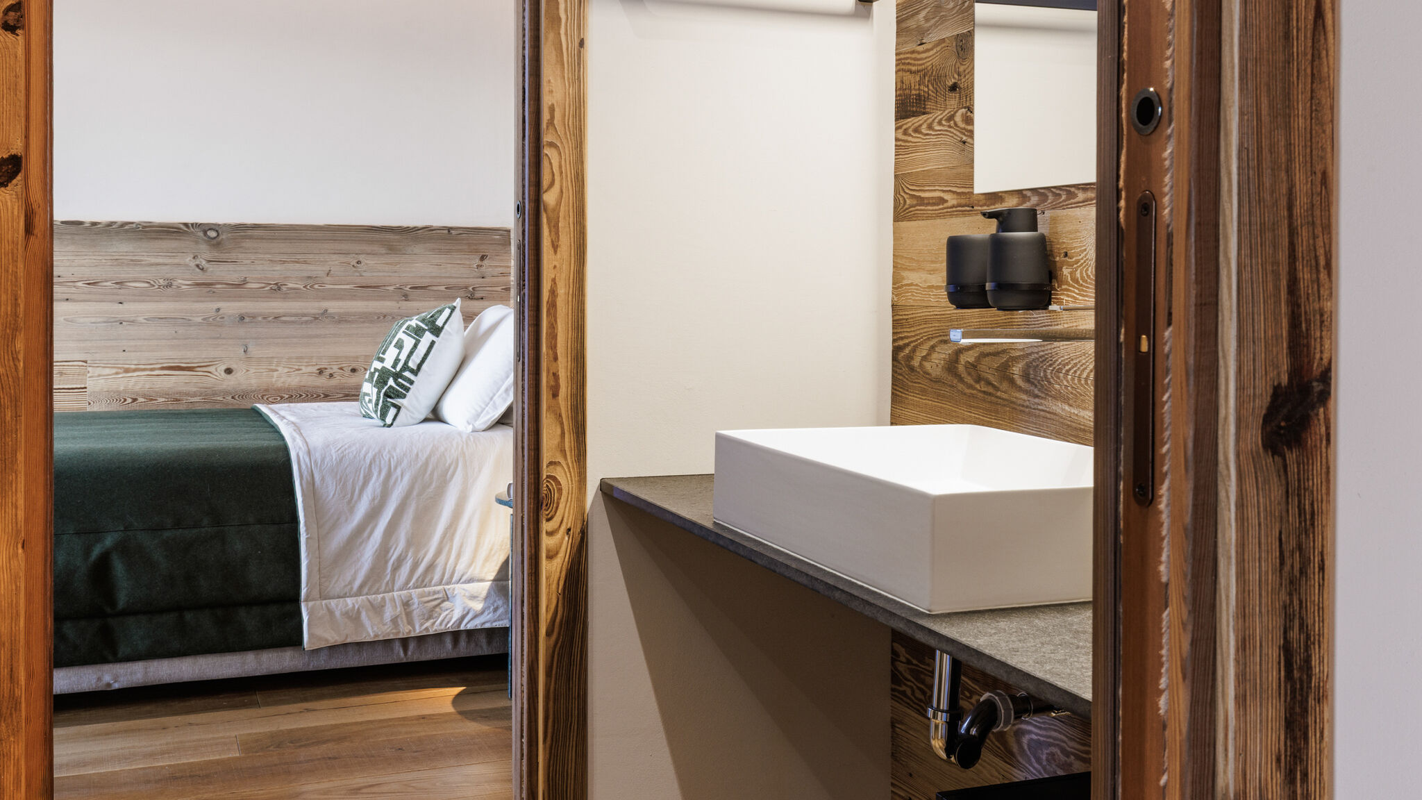 Italianway Gressan Chalet Les Fleurs - Scenic Alpine Retreat 