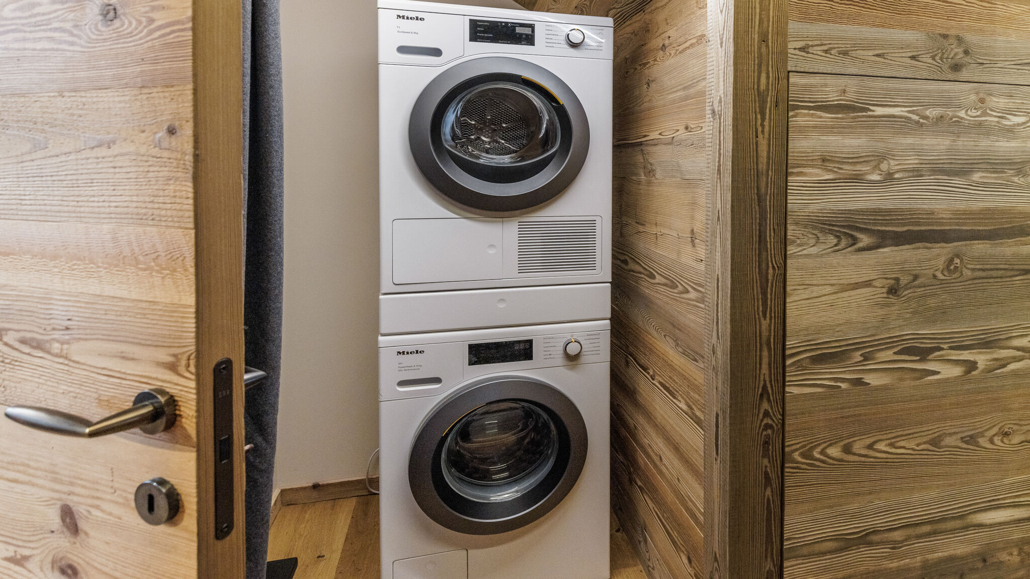 Italianway Gressan Chalet Les Fleurs - Scenic Alpine Retreat 