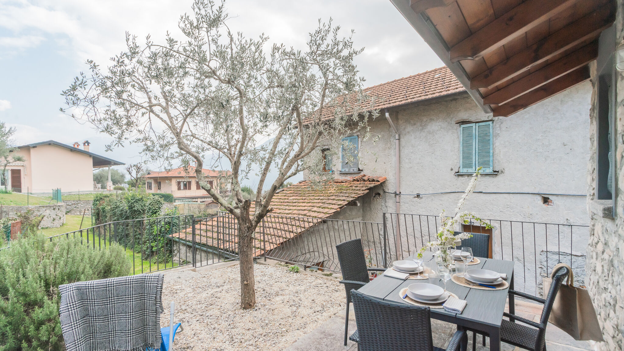 Italianway Tremezzina Piccola Abbazia by RentAllComo