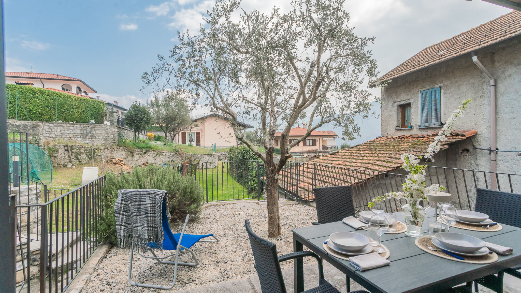 Italianway Tremezzina Piccola Abbazia by RentAllComo