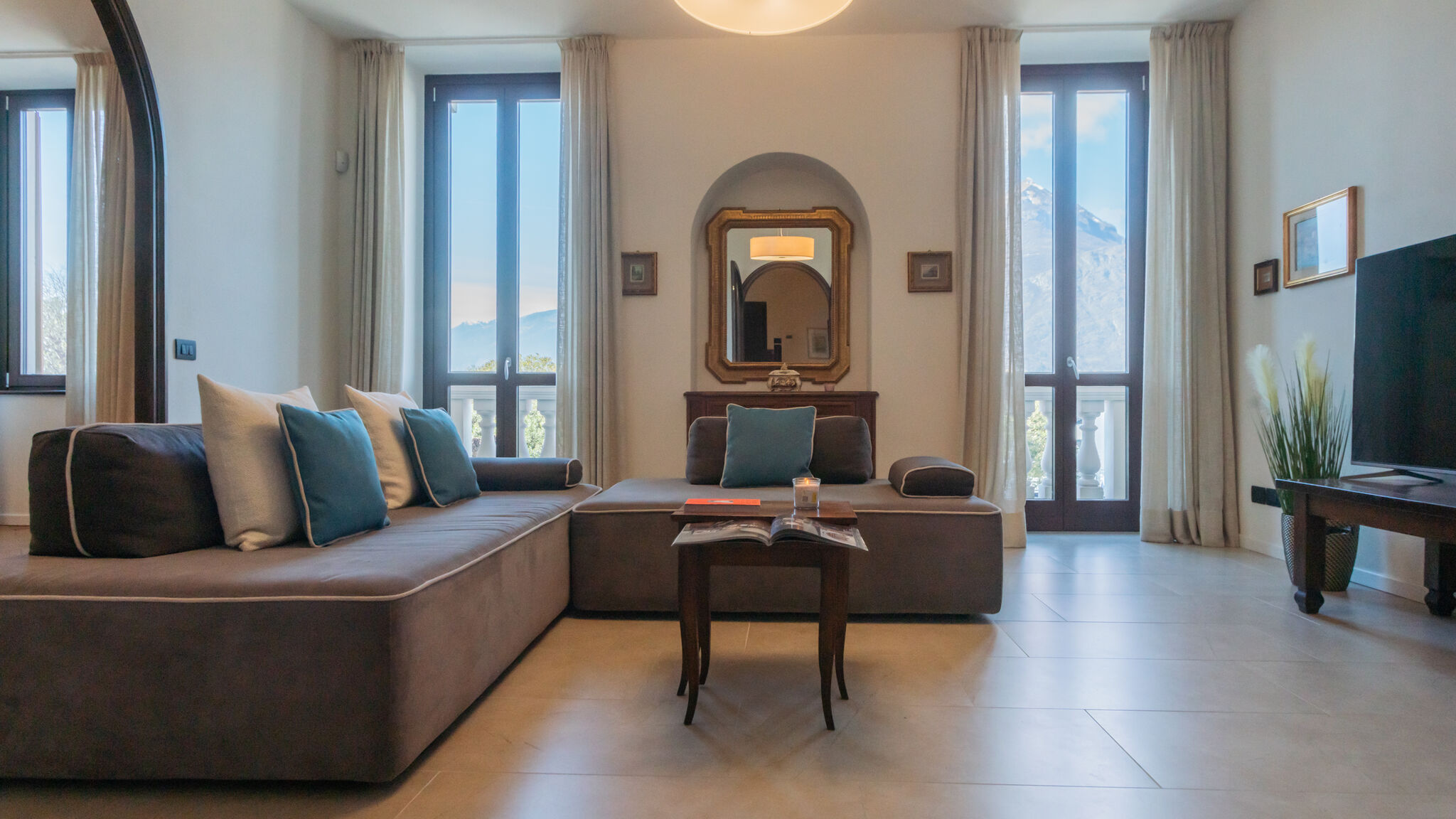 Italianway Bellagio Bellagio Prestige & Style by RentAllComo