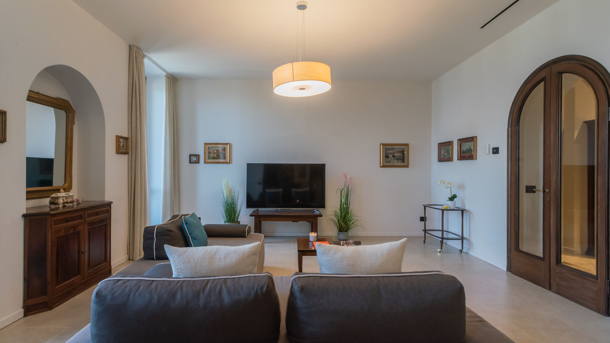 Italianway Bellagio Bellagio Prestige & Style by RentAllComo