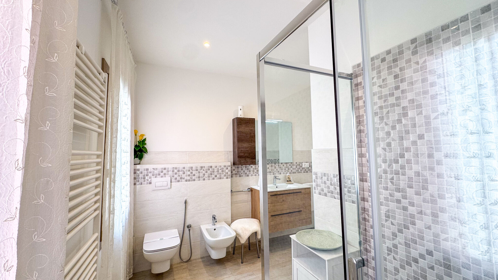 Italianway Chioggia Imperial Golden Suite by Ca-Sa Check