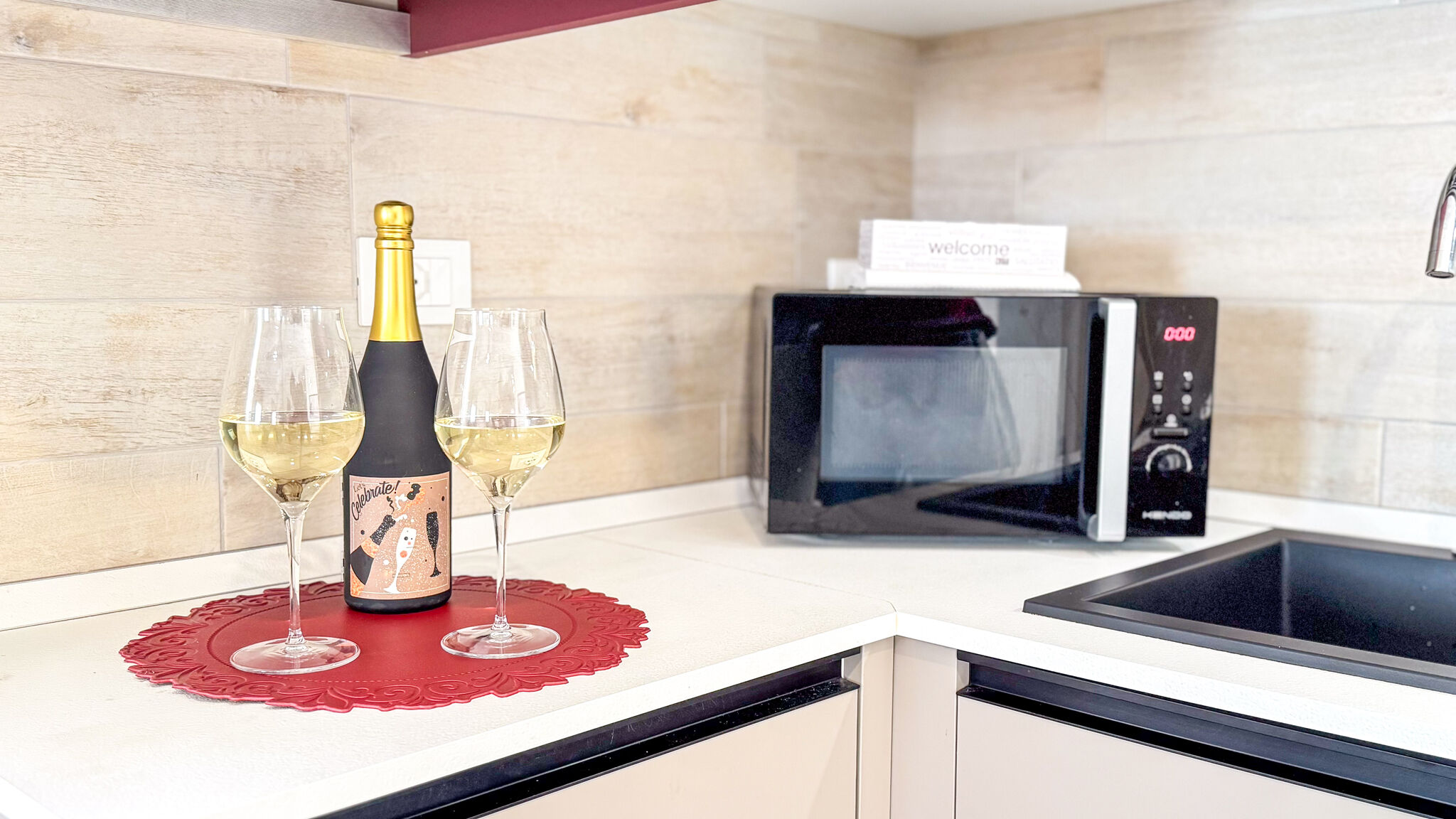 Italianway Chioggia Imperial Golden Suite by Ca-Sa Check