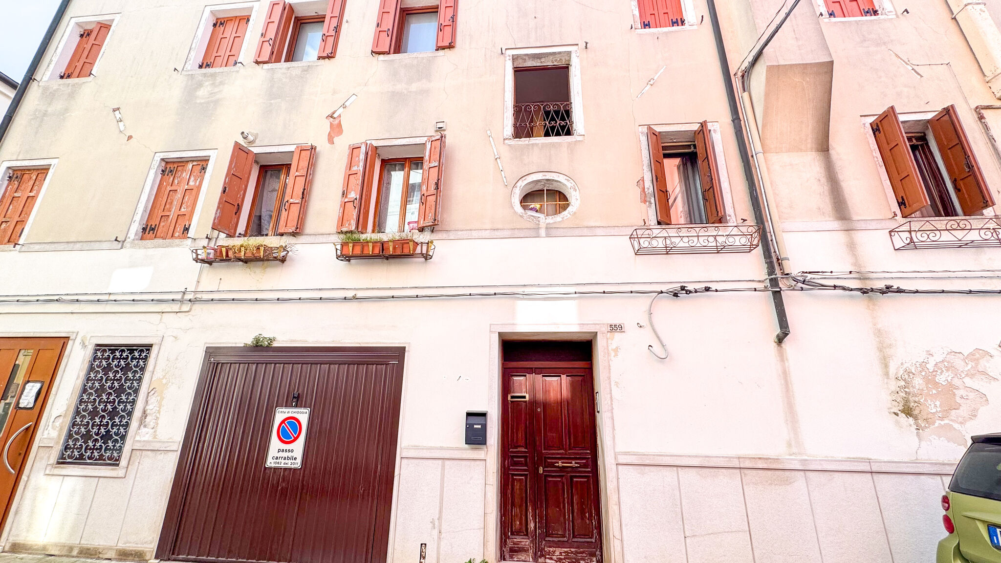 Italianway Chioggia Imperial Golden Suite by Ca-Sa Check