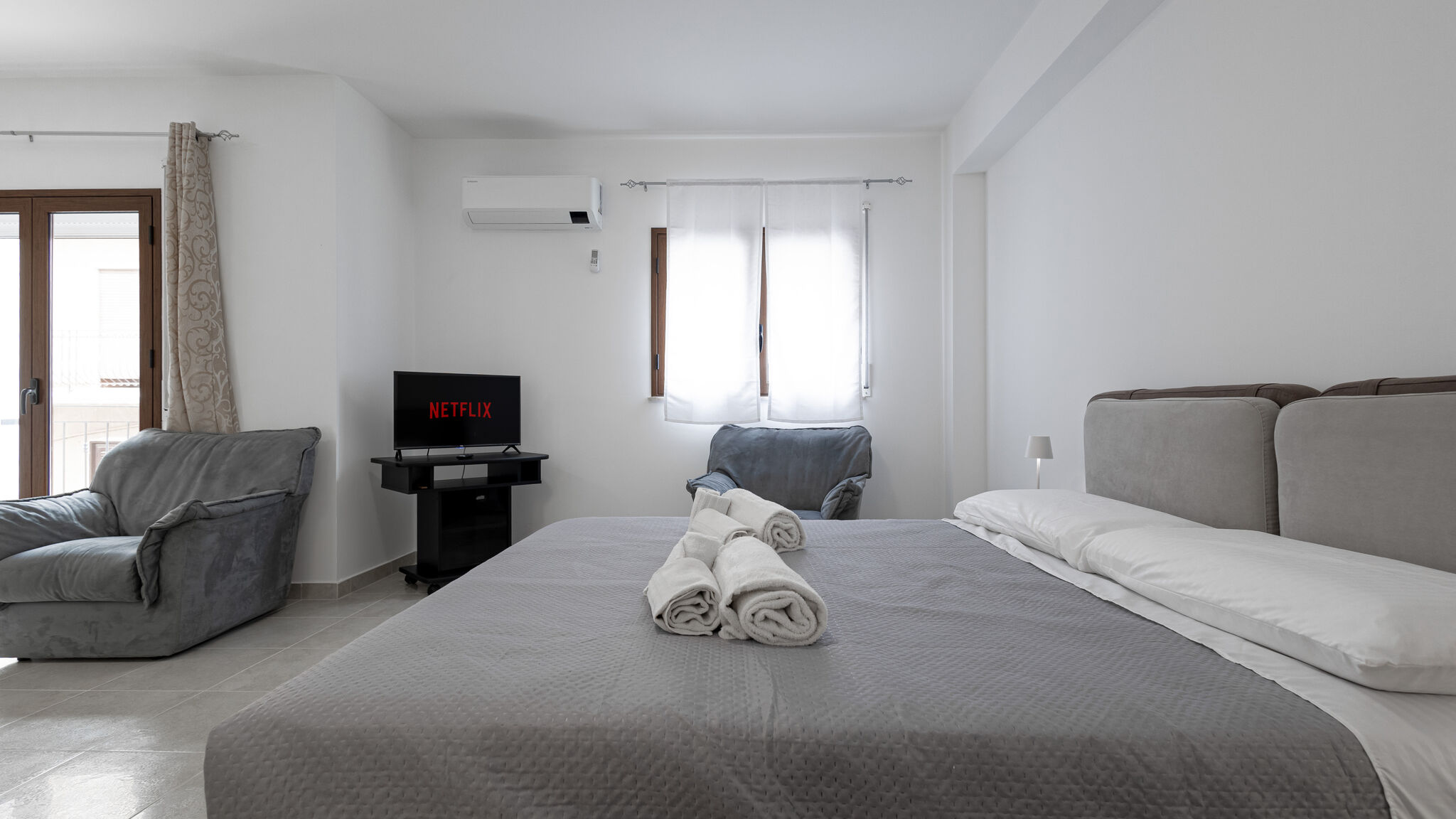 Italianway Balestrate Meli Suites 