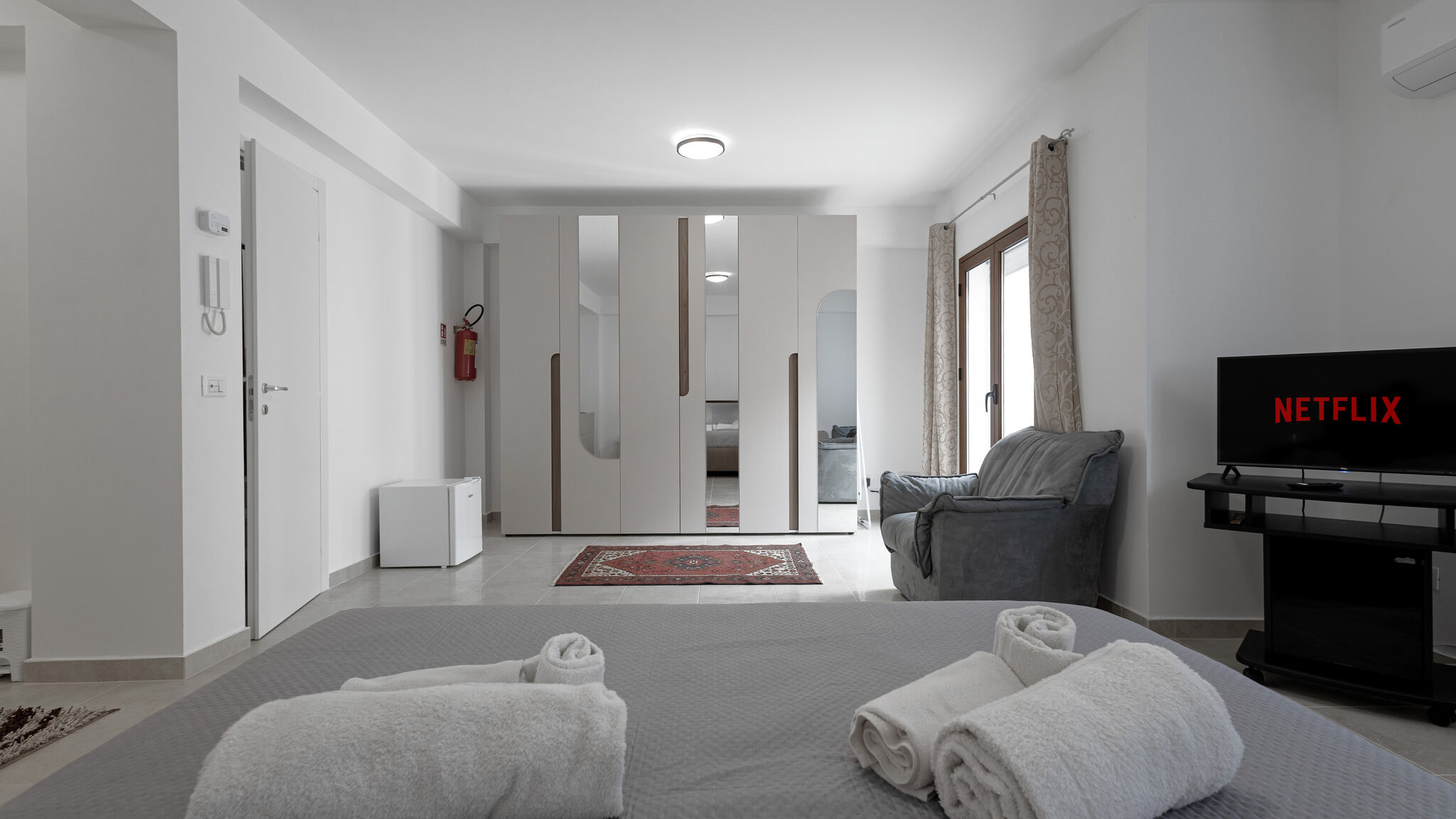 Italianway Balestrate Meli Suites 