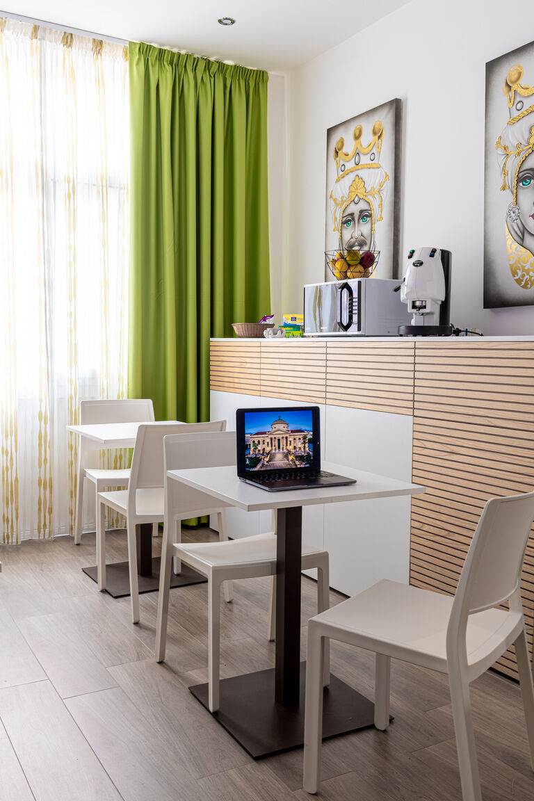 Italianway Palermo Regina Rooms 2