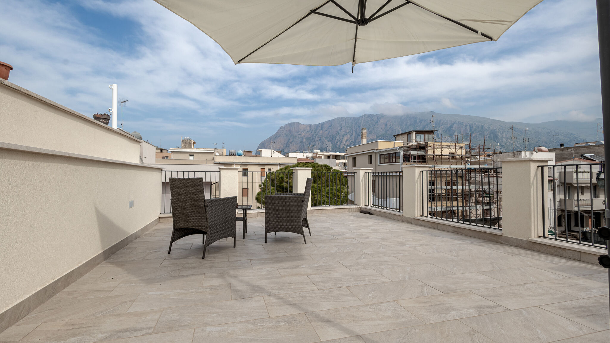 Italianway Terrasini Terrasini Center Appartamento 1 con terrazza 