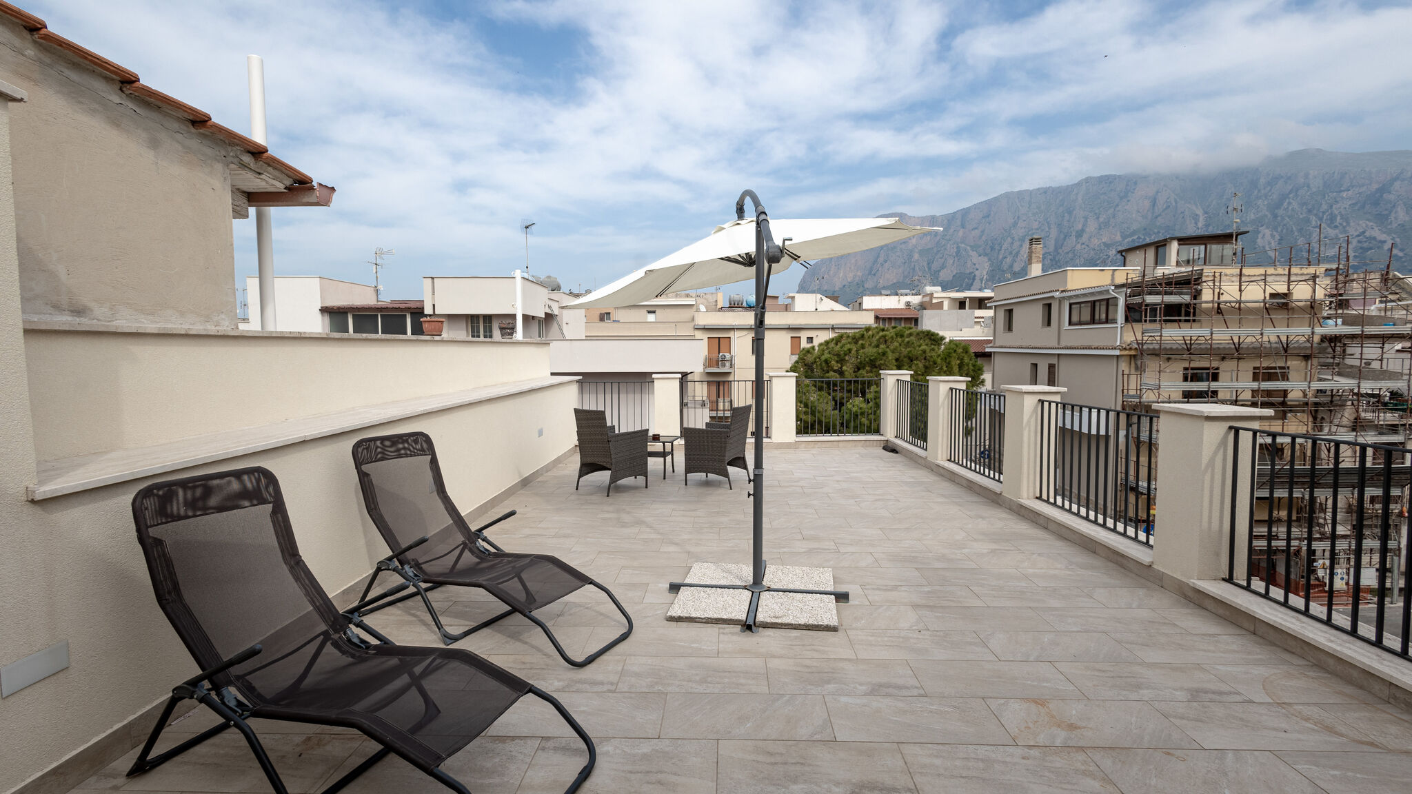 Italianway Terrasini Terrasini Center Appartamento 1 con terrazza 